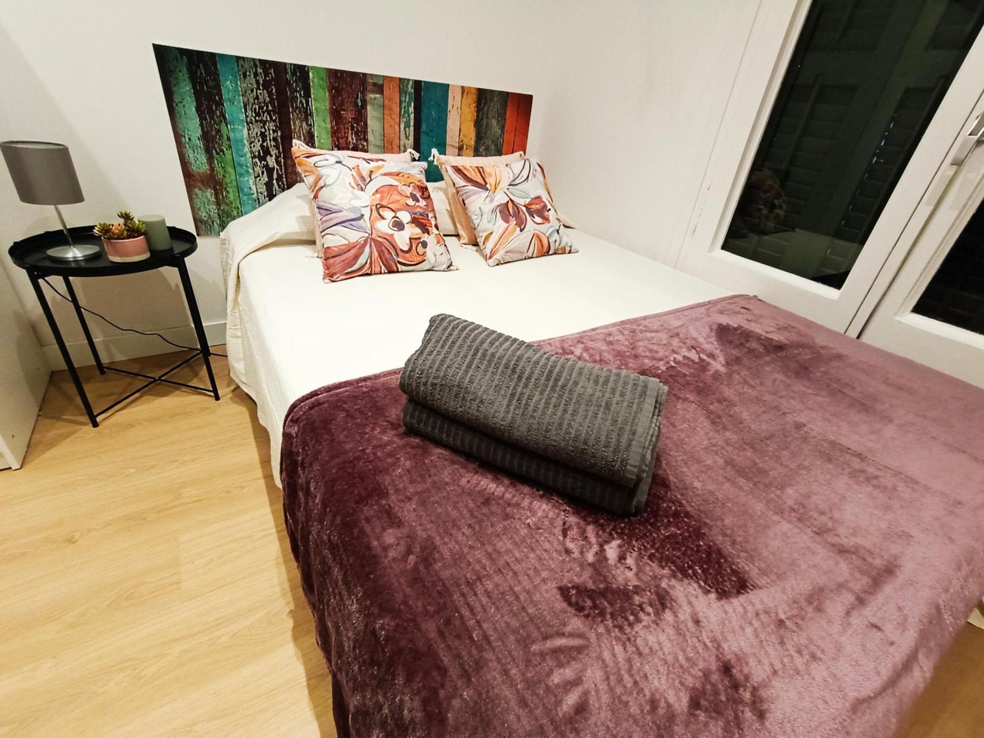By Universitat Hostal Barcelona