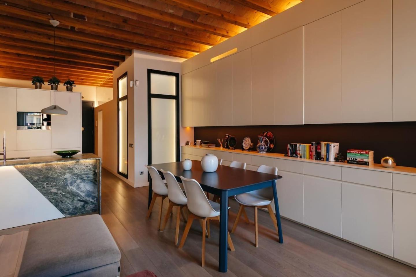 Apartamento Fully Equipped Upscale Loft Weekly Cleaning Incl *