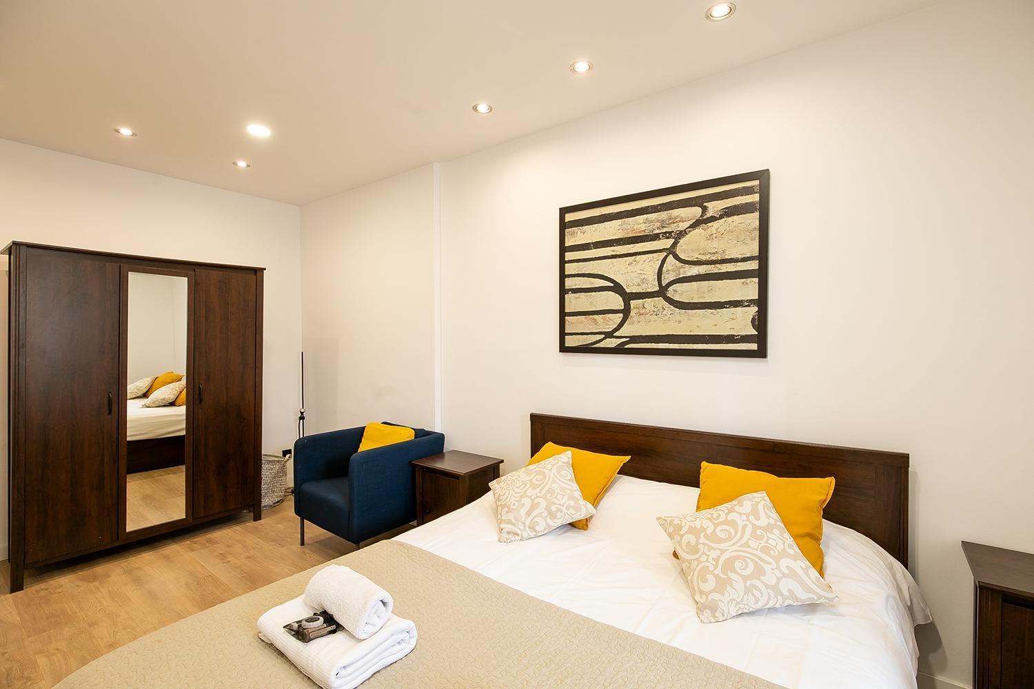 Beautiful With Terrace In Apartamento