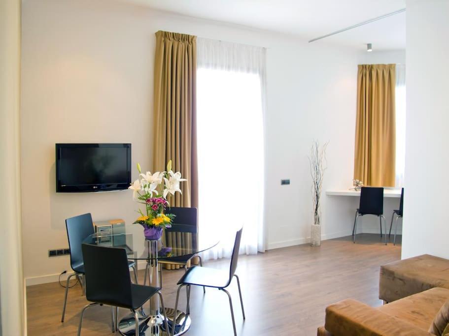 Flat With Views To Sagrada Famila Barcelona