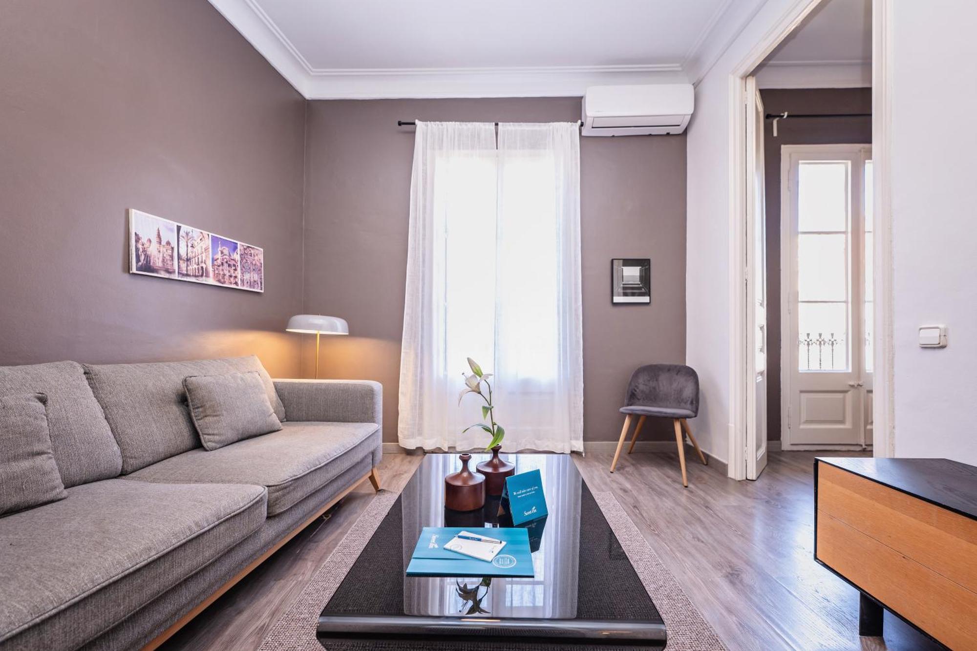 Rocafort In Eixample Apartamento *