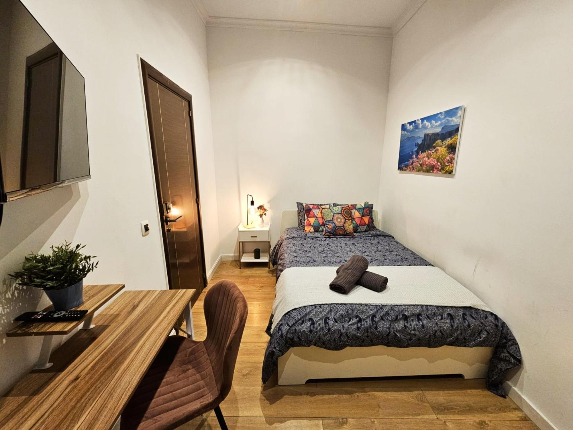 By La Rambla Rooms Barcelona