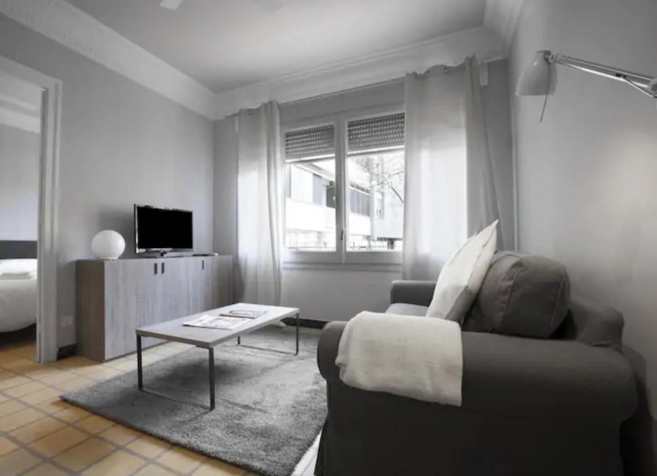 Bonito Apartamento En Zona Centrica De Barcelona