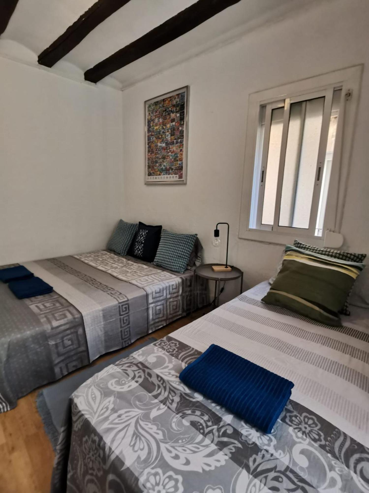 Pensión Cosy Bcn *