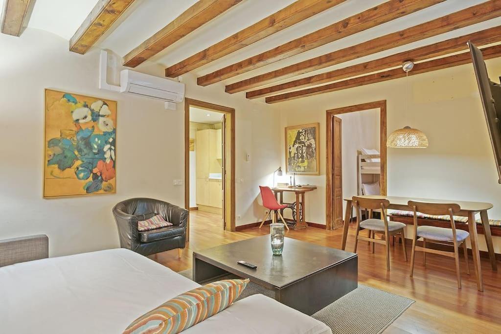 Alcam Sombrerers Apartamento *