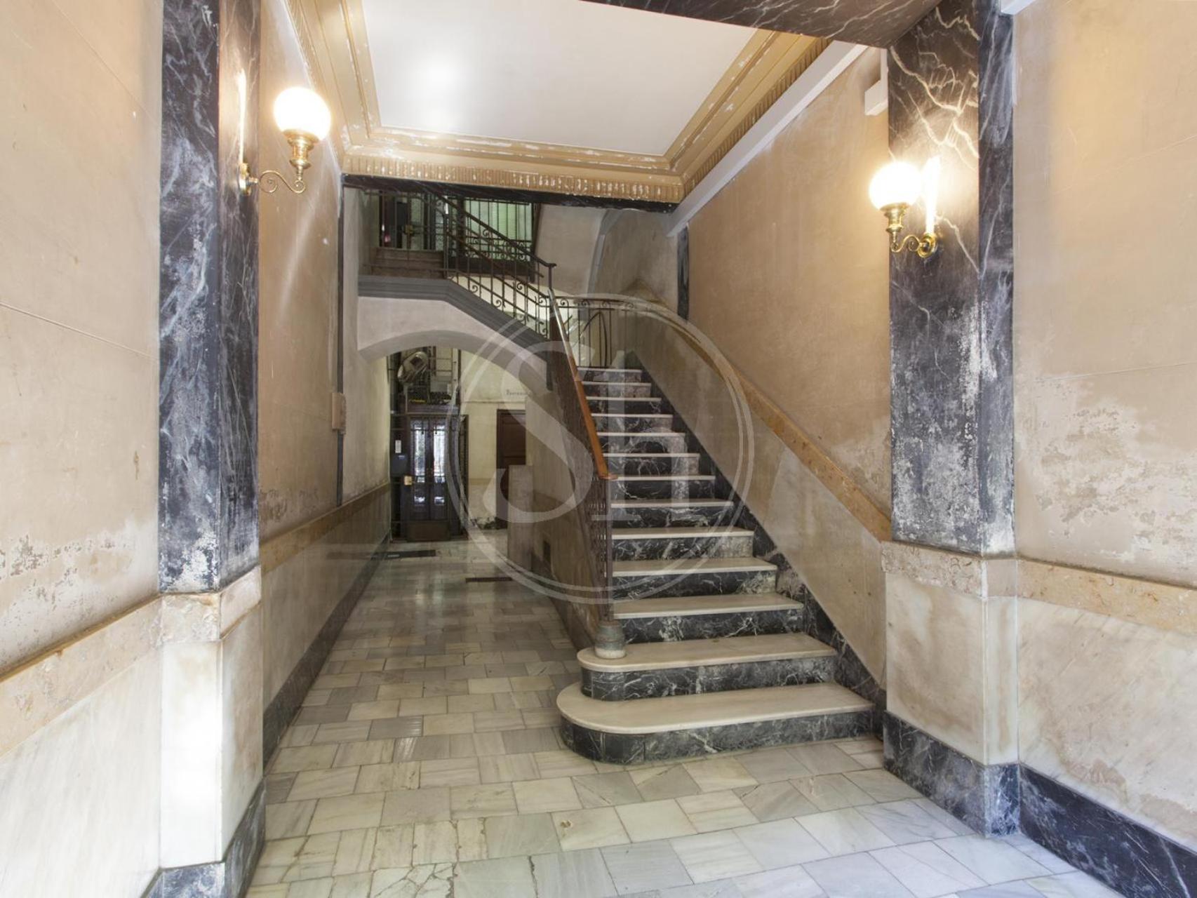 Al Lado De Sagrada Familia Apartment