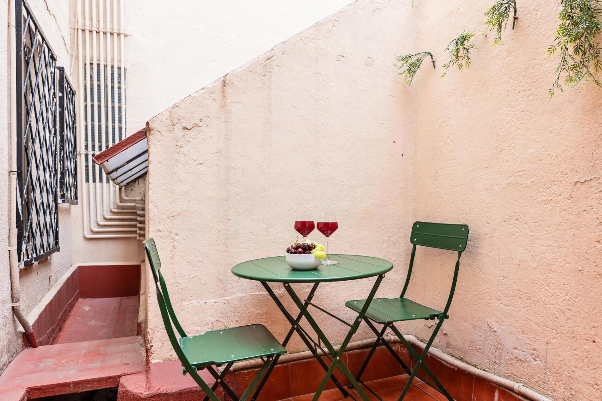 Apartamento Rocafort In Eixample