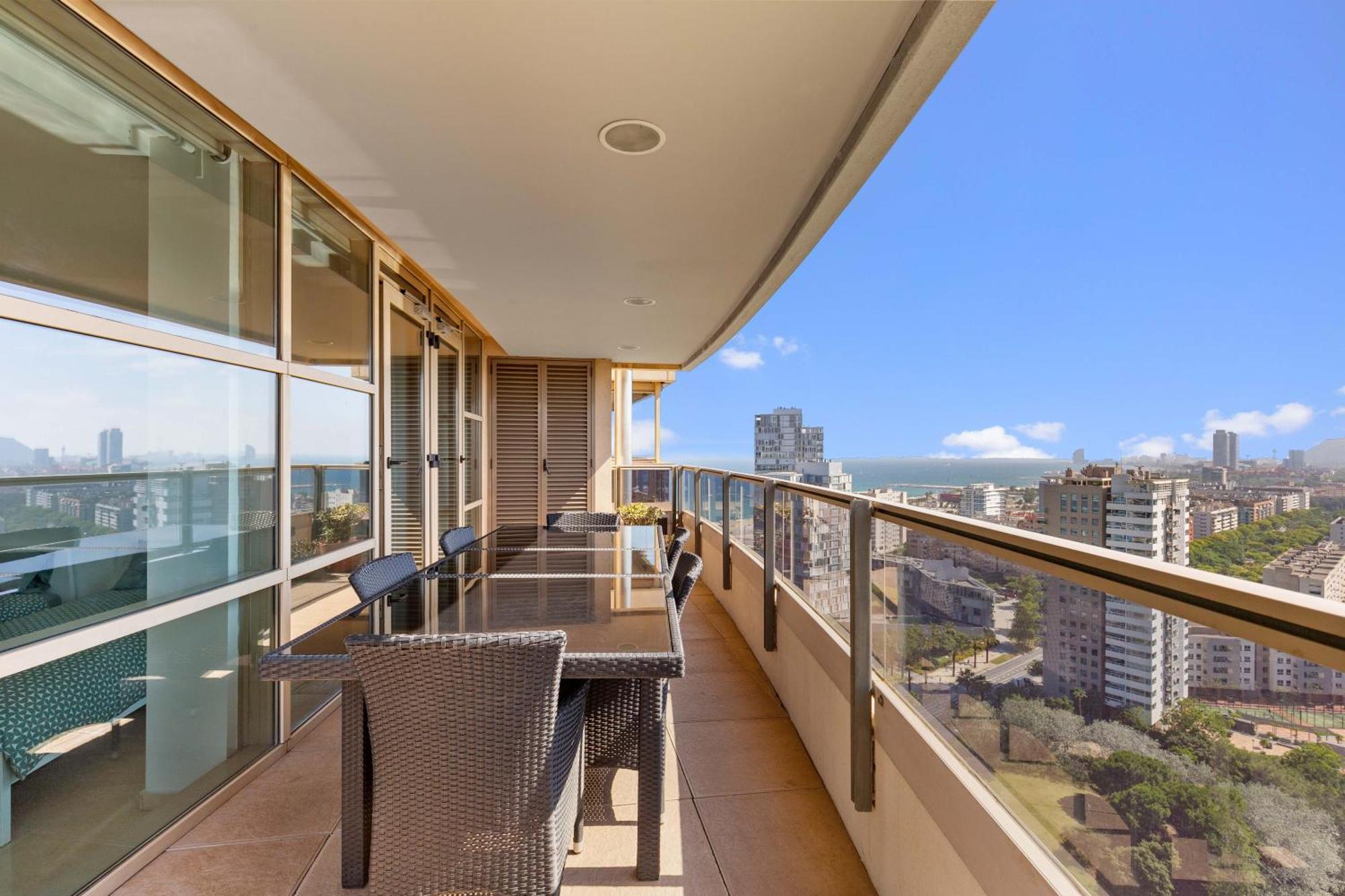 Penthouse Duplex With Epic Views