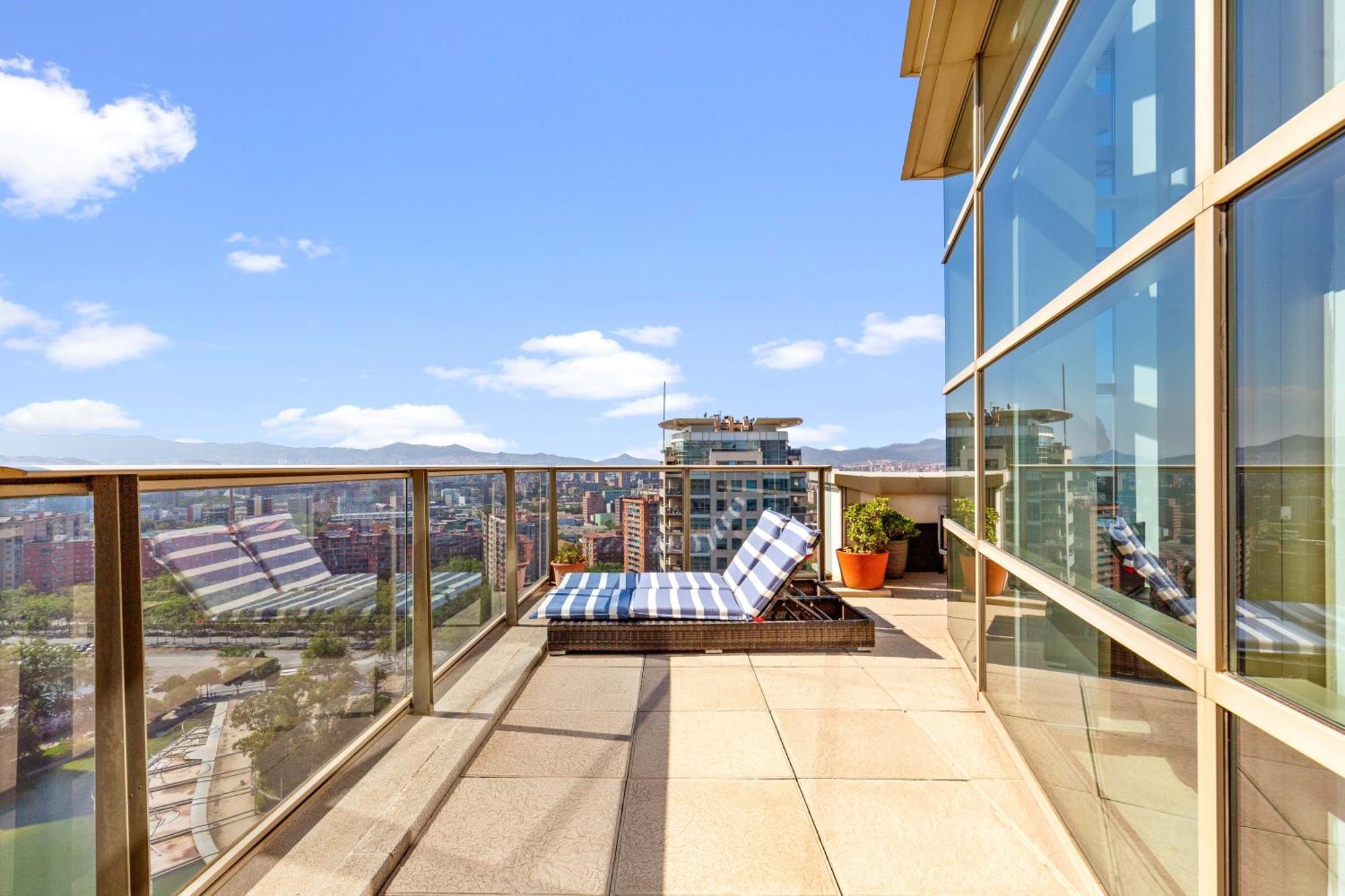 Penthouse Duplex With Epic Views Apartamento Barcelona