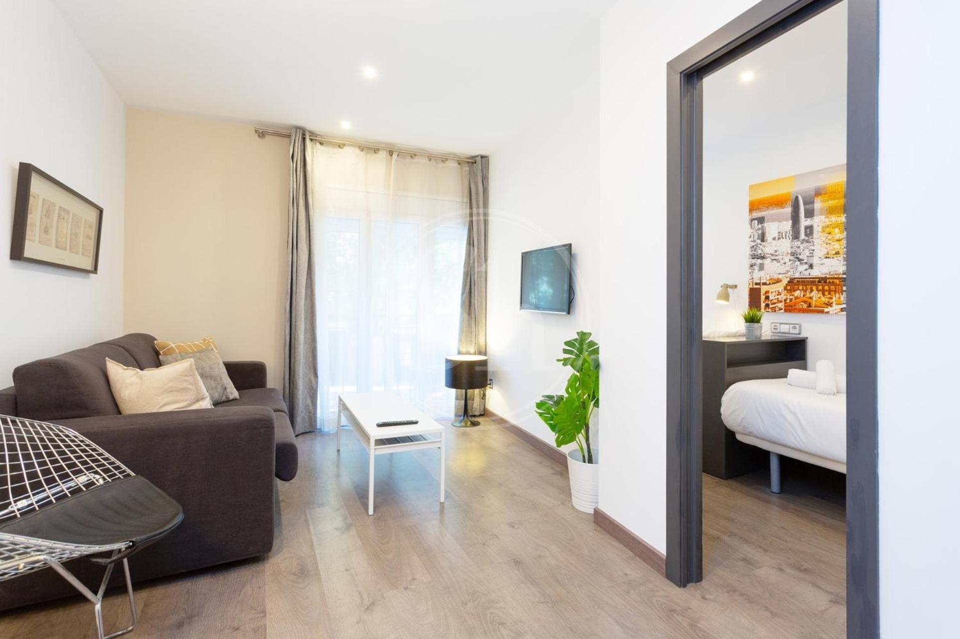 Apartment Familiar Cerca De Sagrada Familia