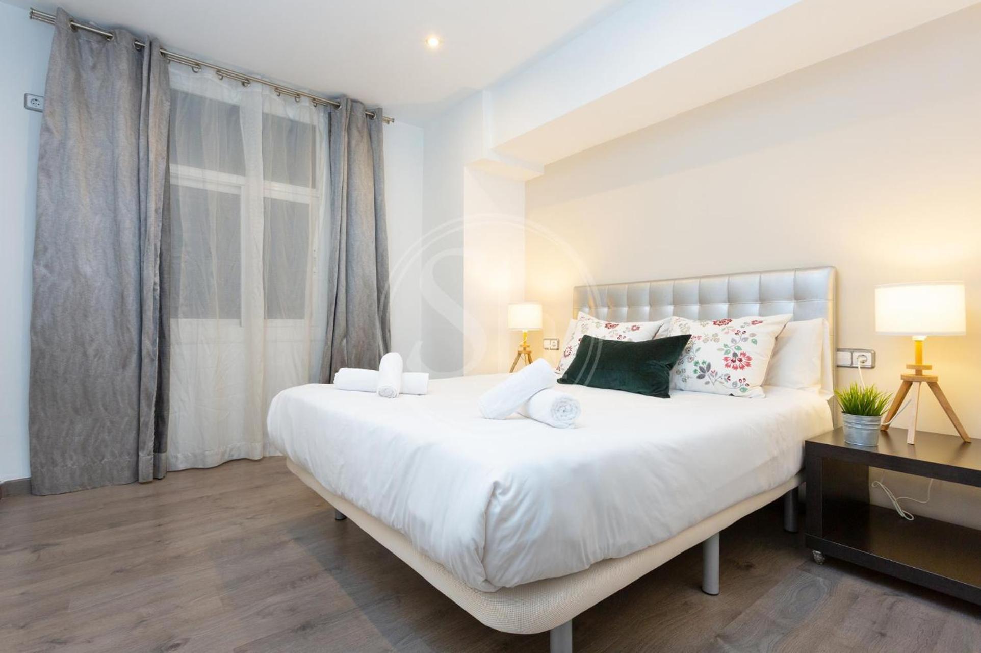 Familiar Cerca De Sagrada Familia Apartment Barcelona