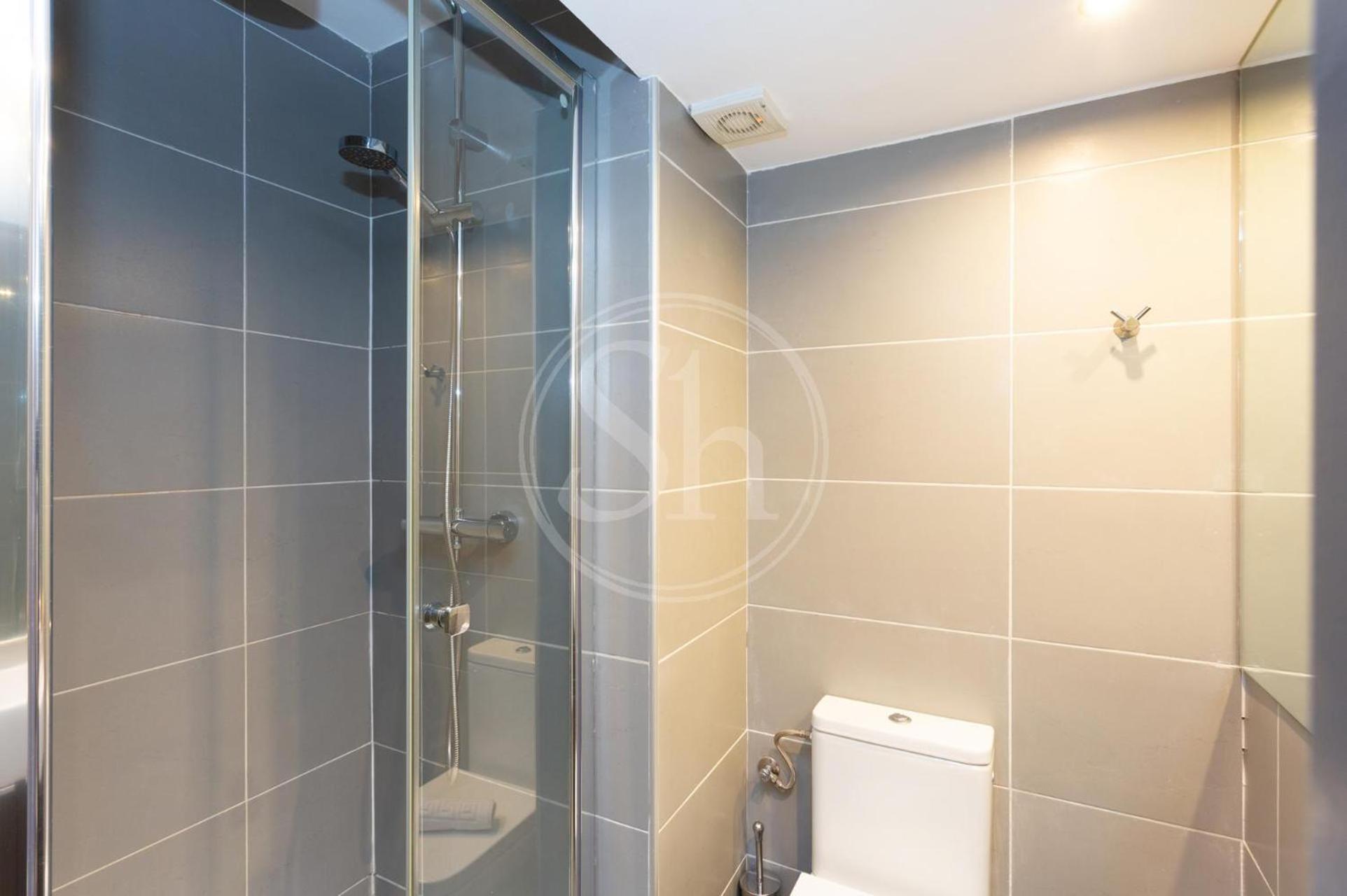 Familiar Cerca De Sagrada Familia Apartamento