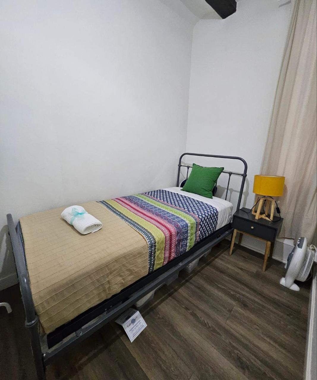 Family Flat Near Ramblas Bcn 5 *