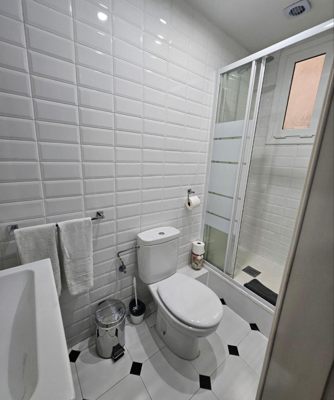 Family Flat Near Ramblas Bcn 5 Apartamento Barcelona