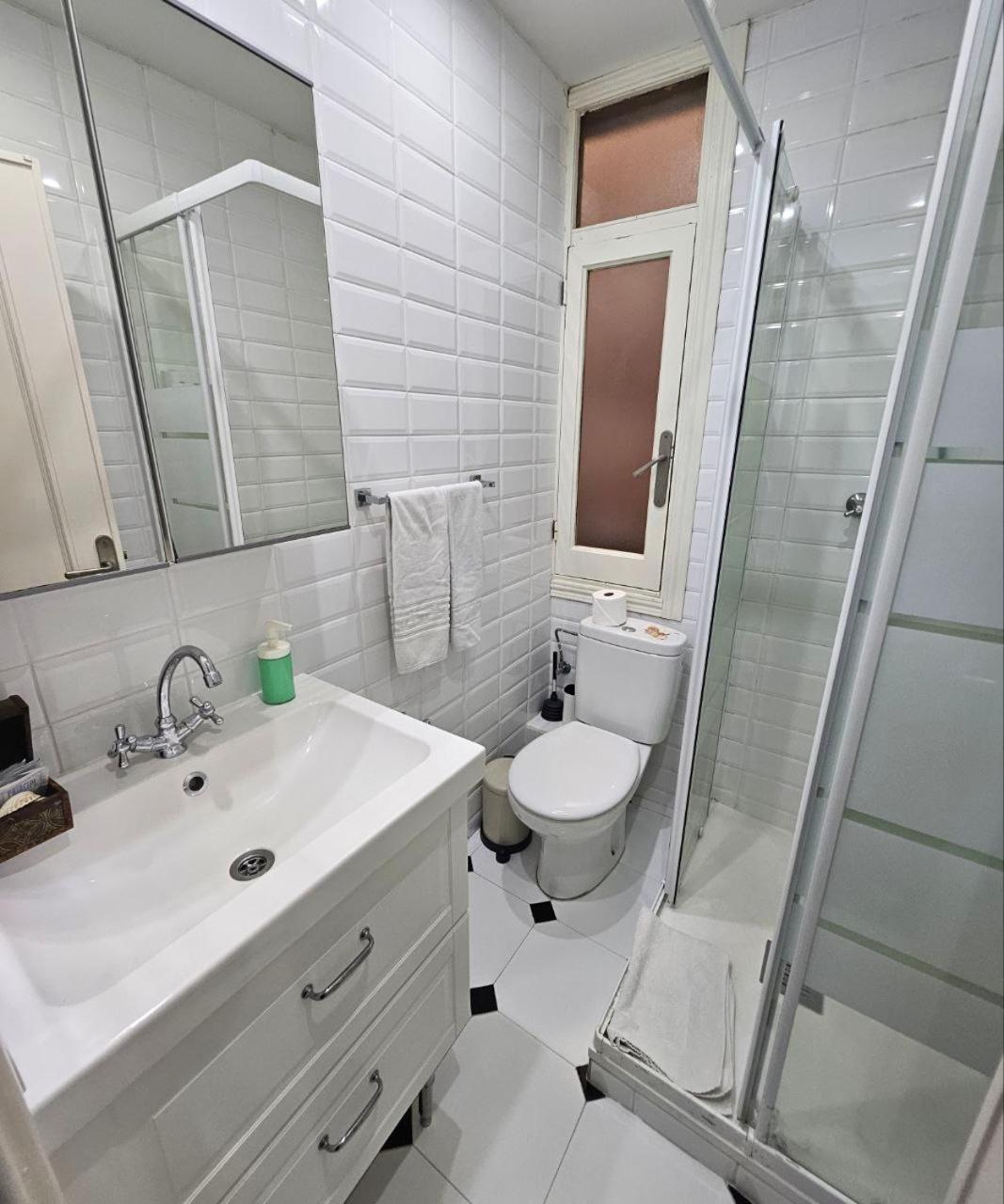 Apartamento Family Flat Near Ramblas Bcn 5 Barcelona