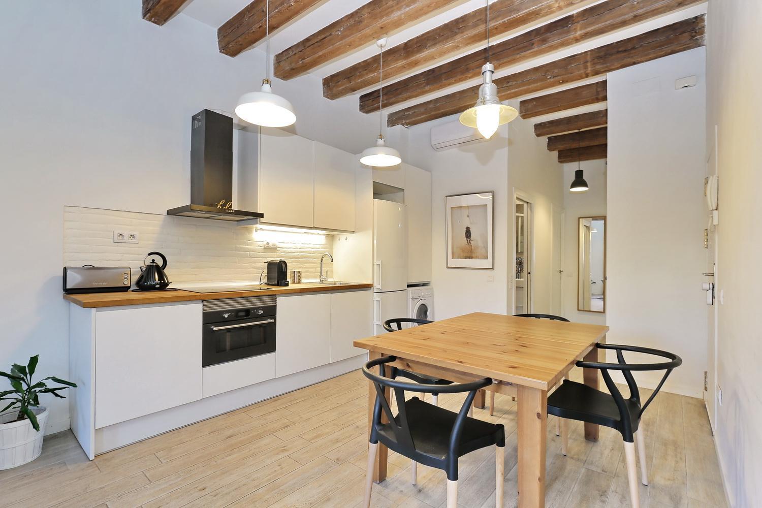 Lovely Flat At Sagrada Familia Apartamento *