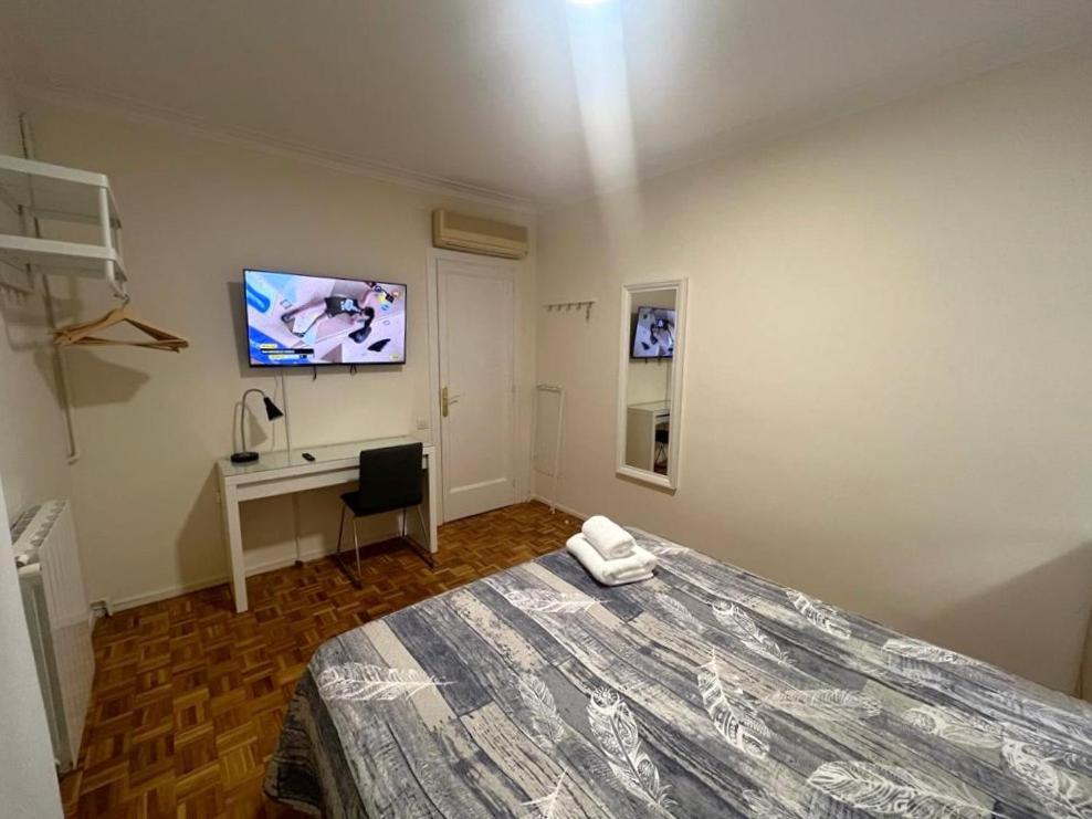 Alojamiento Villaroel Bed & Breakfast *