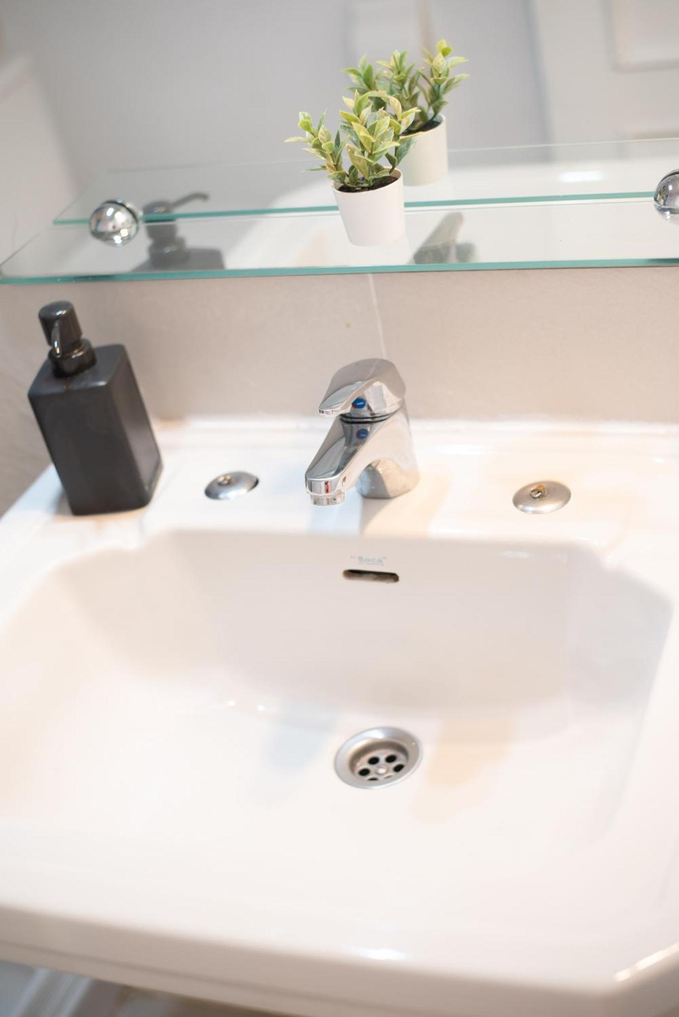 Hostal Eixample Private *