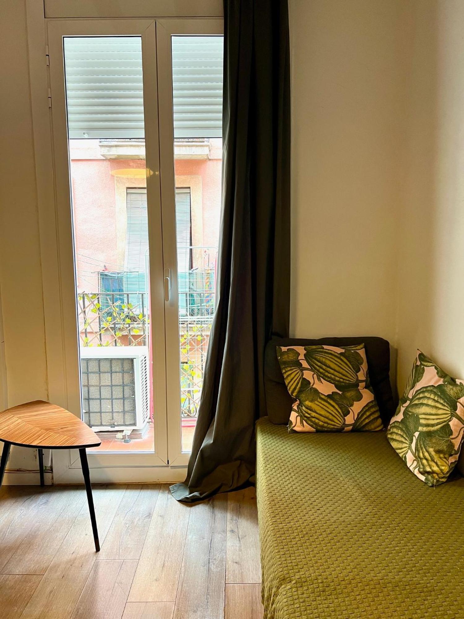 Bonito Apartamento En Raval Bcn Cerca De Todo
