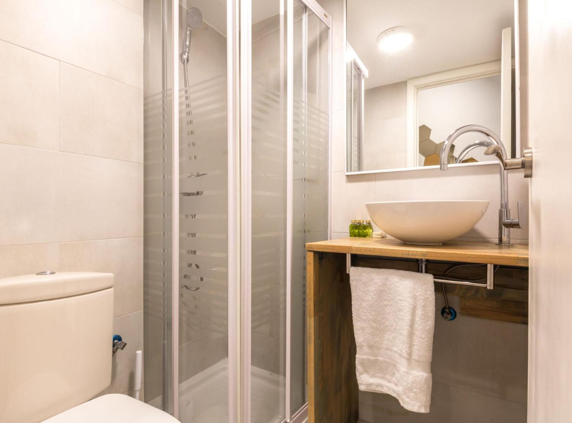 Find Calm At Cozy Sanctuary With Terrace Apartamento