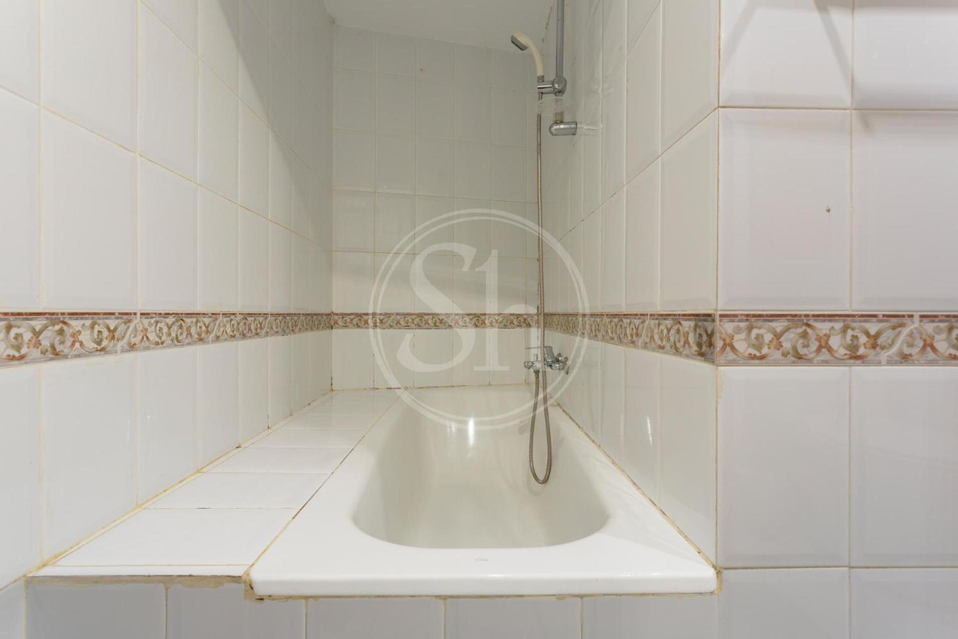 Estudio En Gracia