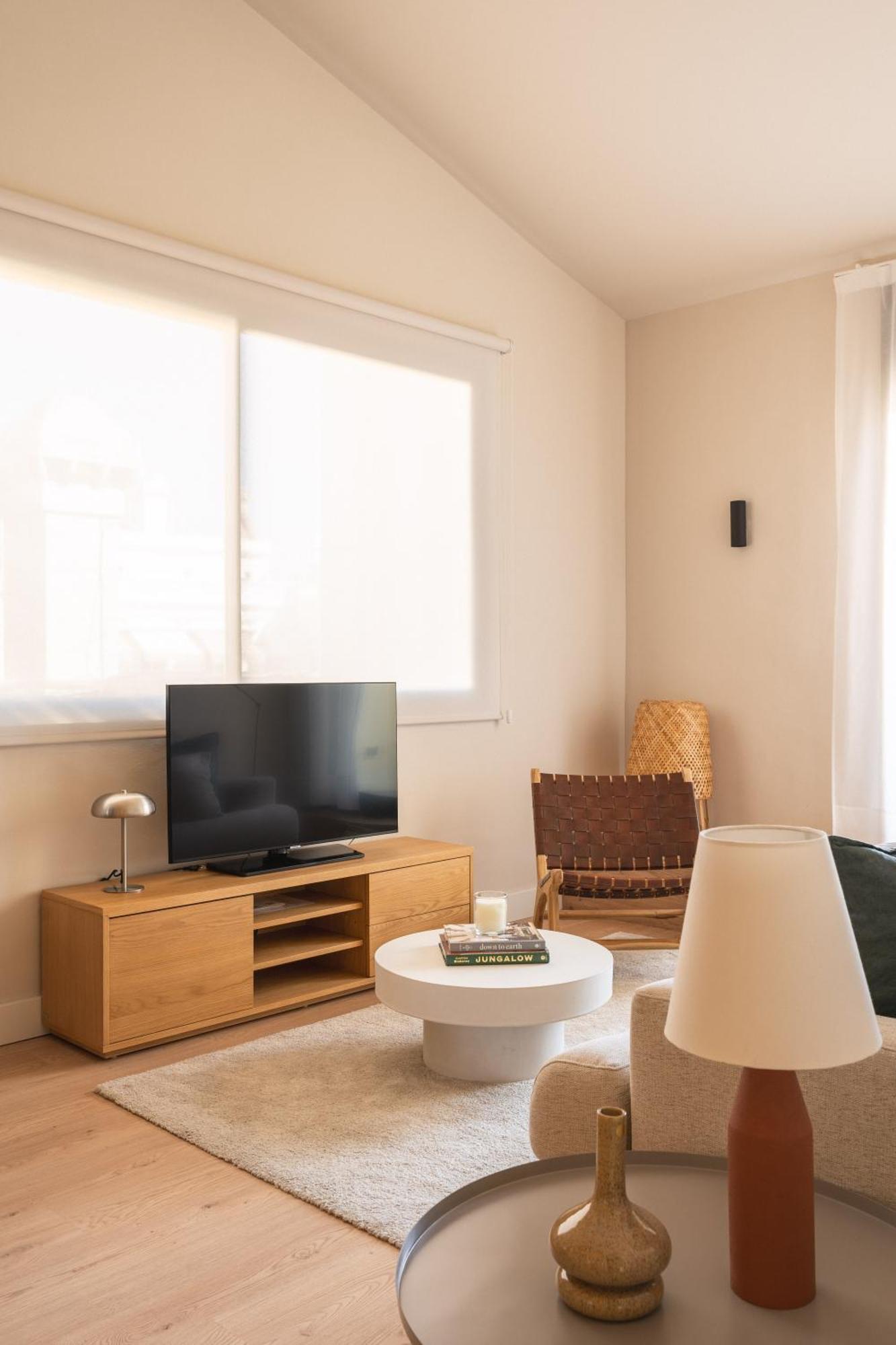 C211 Apartment
