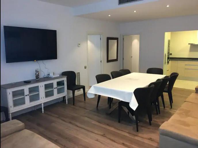 Autentic Monumental Apartamento