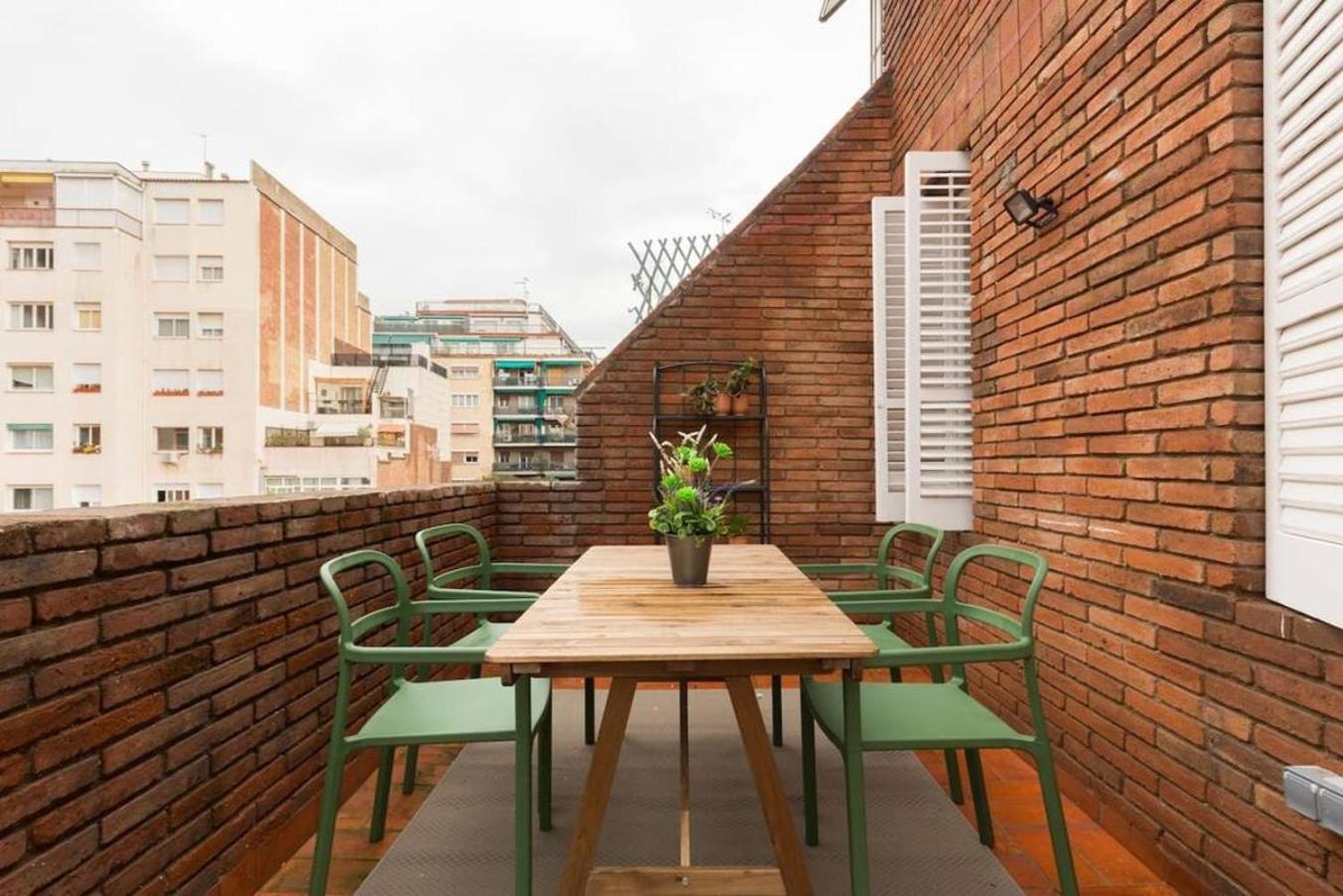 2 Bdr Penthouse In Grcia Apartamento