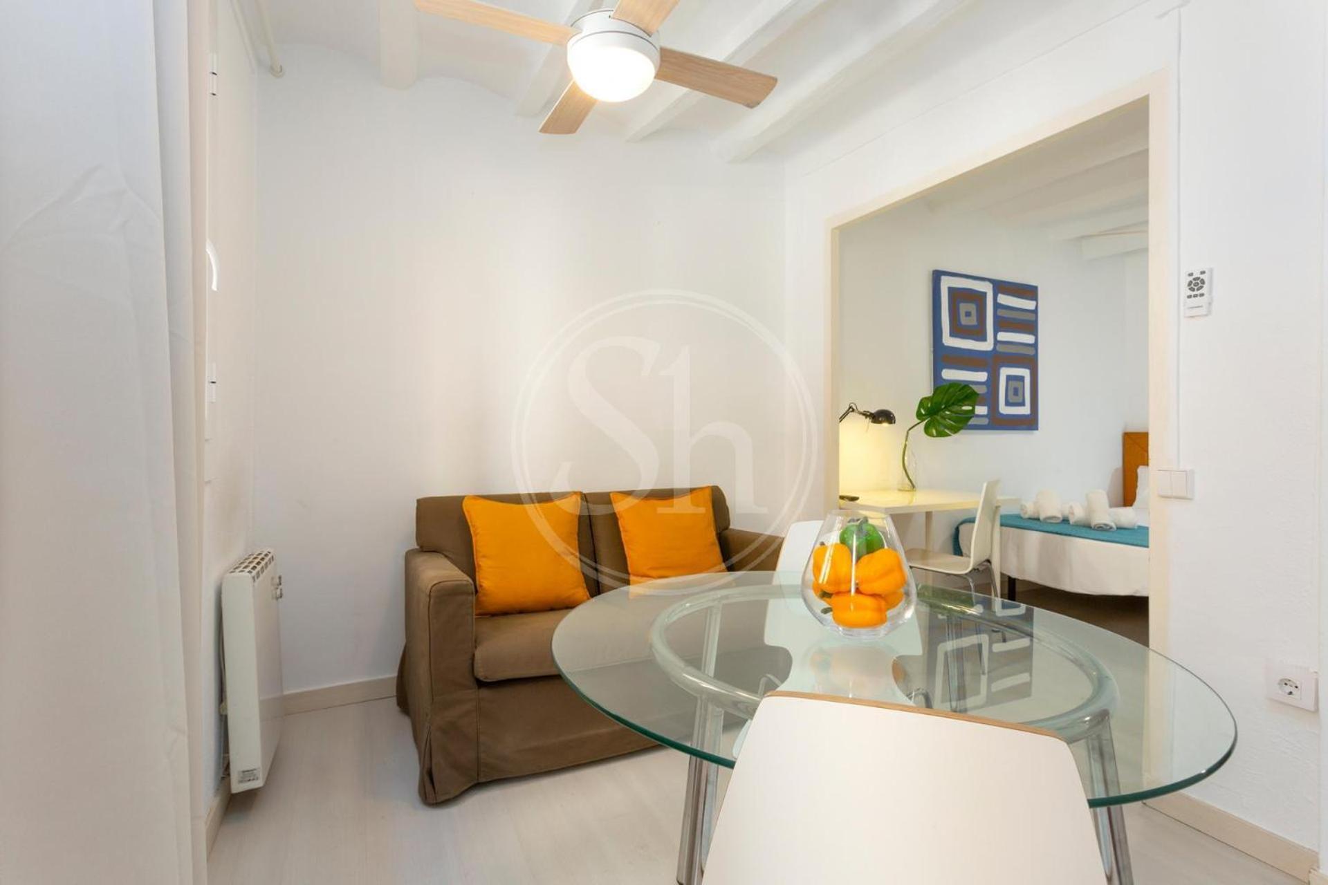 Estudio En Barrio De Gracia E4