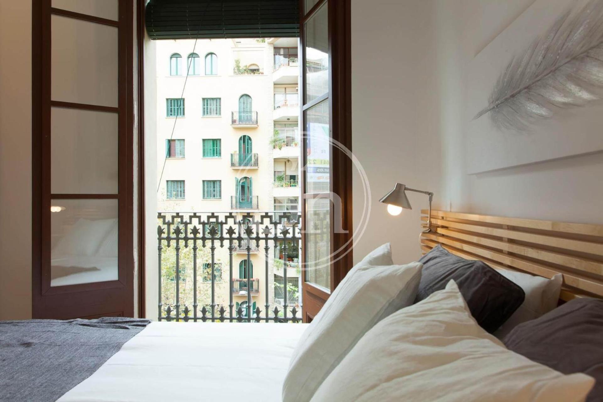 Moderno Y Bonito Apartamento En Urgell * Barcelona