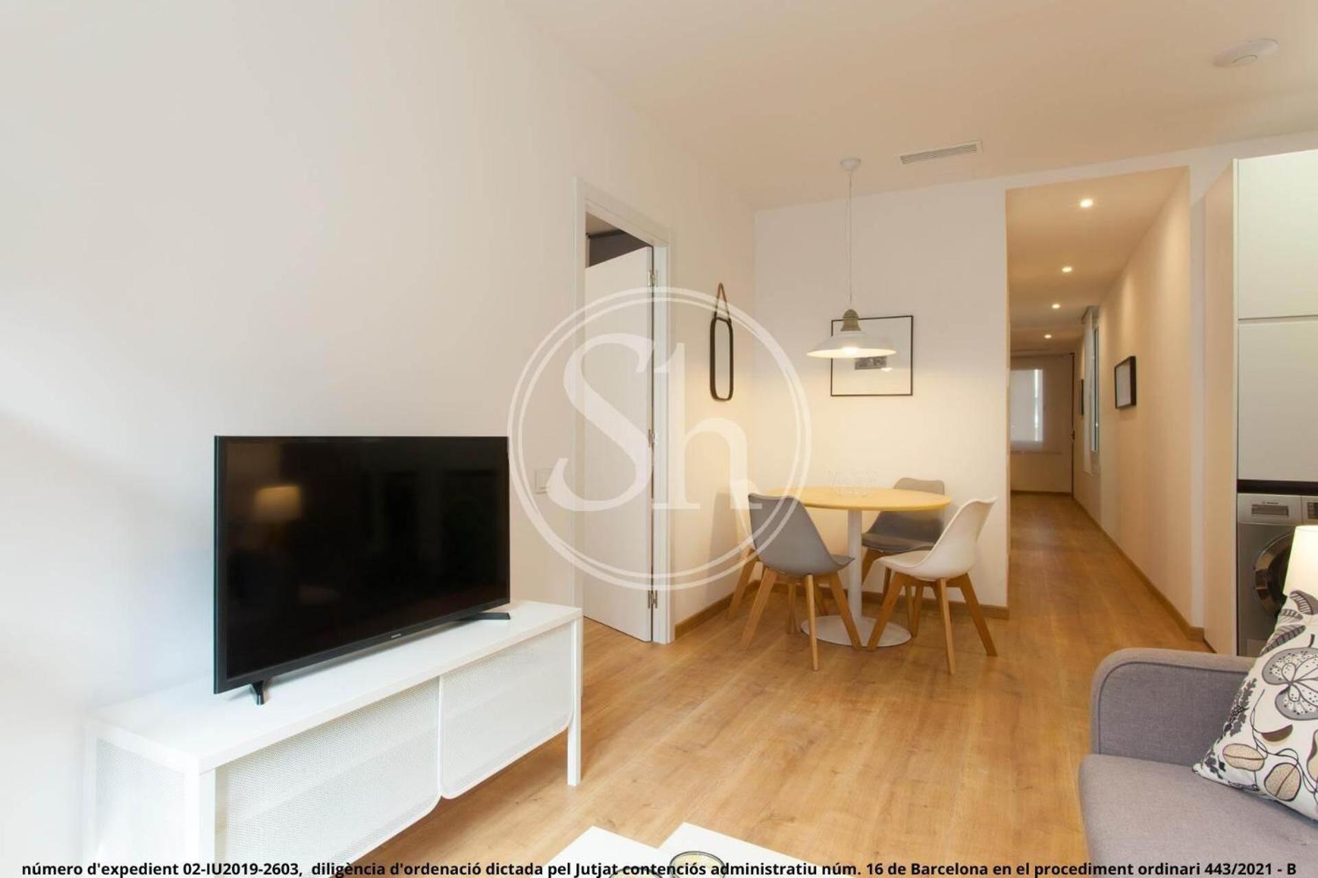 Apartamento Moderno En Urgell Barcelona