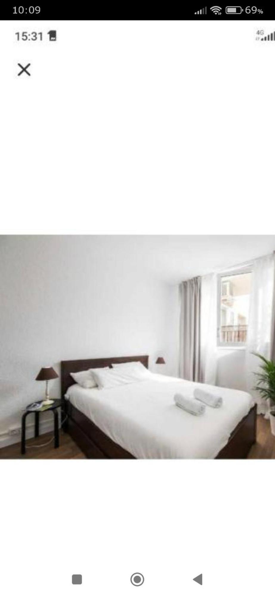 City Center Double Sunny Room Fgc Pensión Barcelona