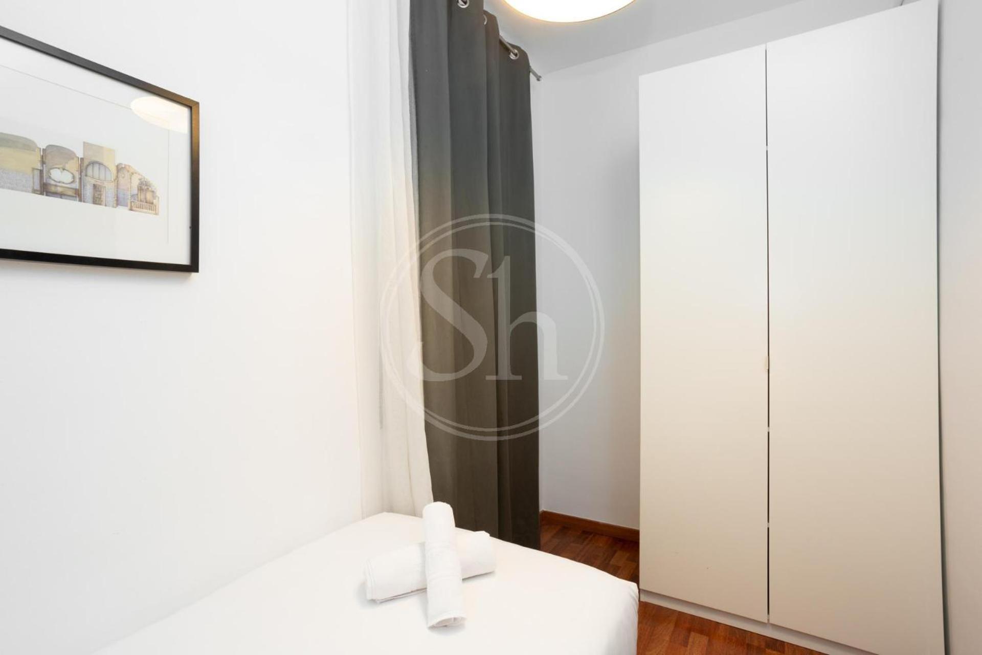 Zona Sagrada Familia Ii Apartamento