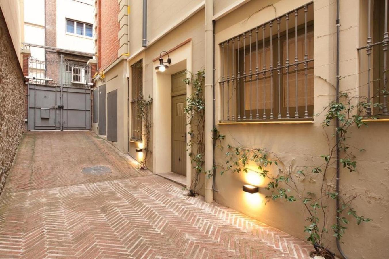 Apartment Romantic In Trendy Gracia