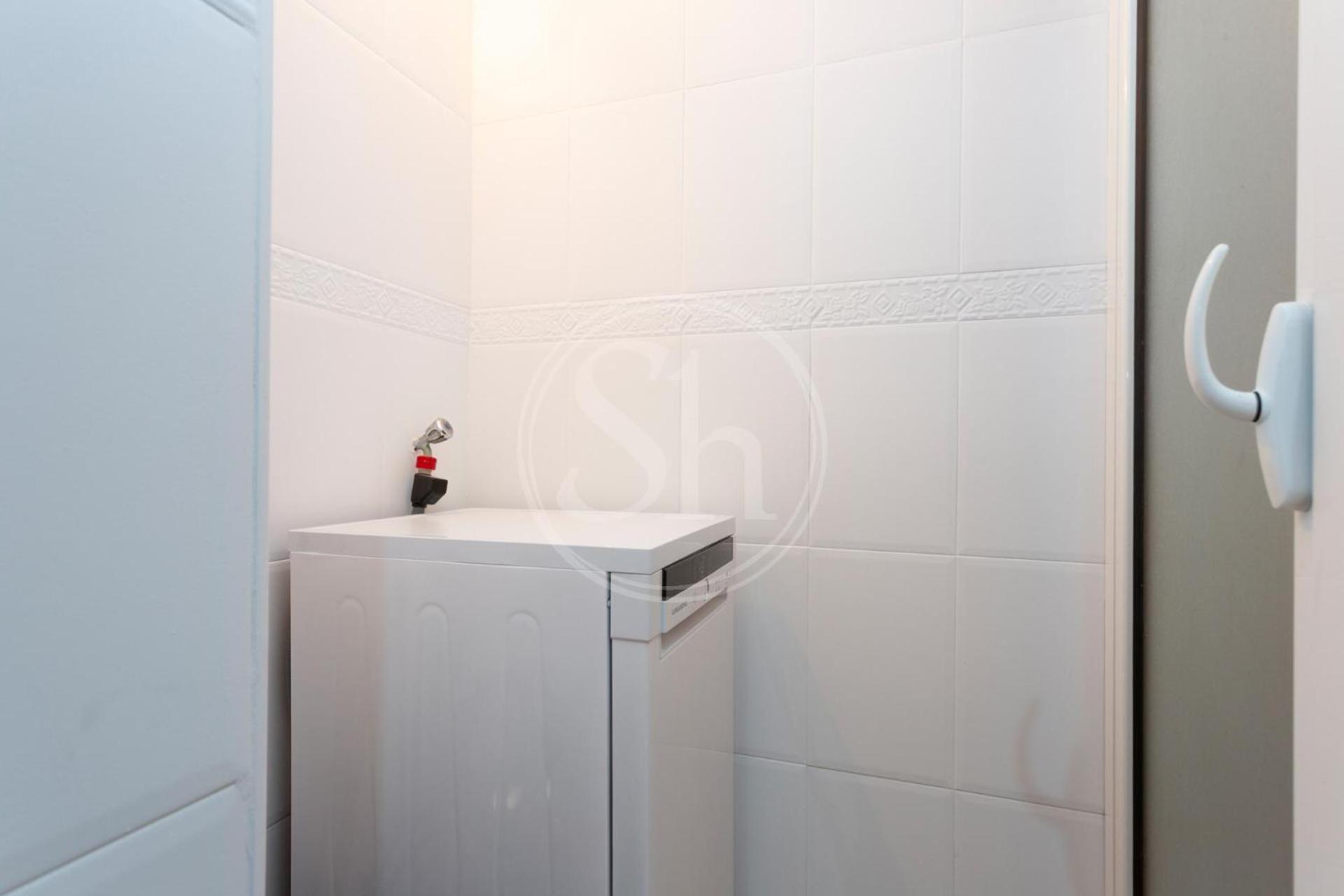 Apartamento Practico Cerca De Estacion De Sants