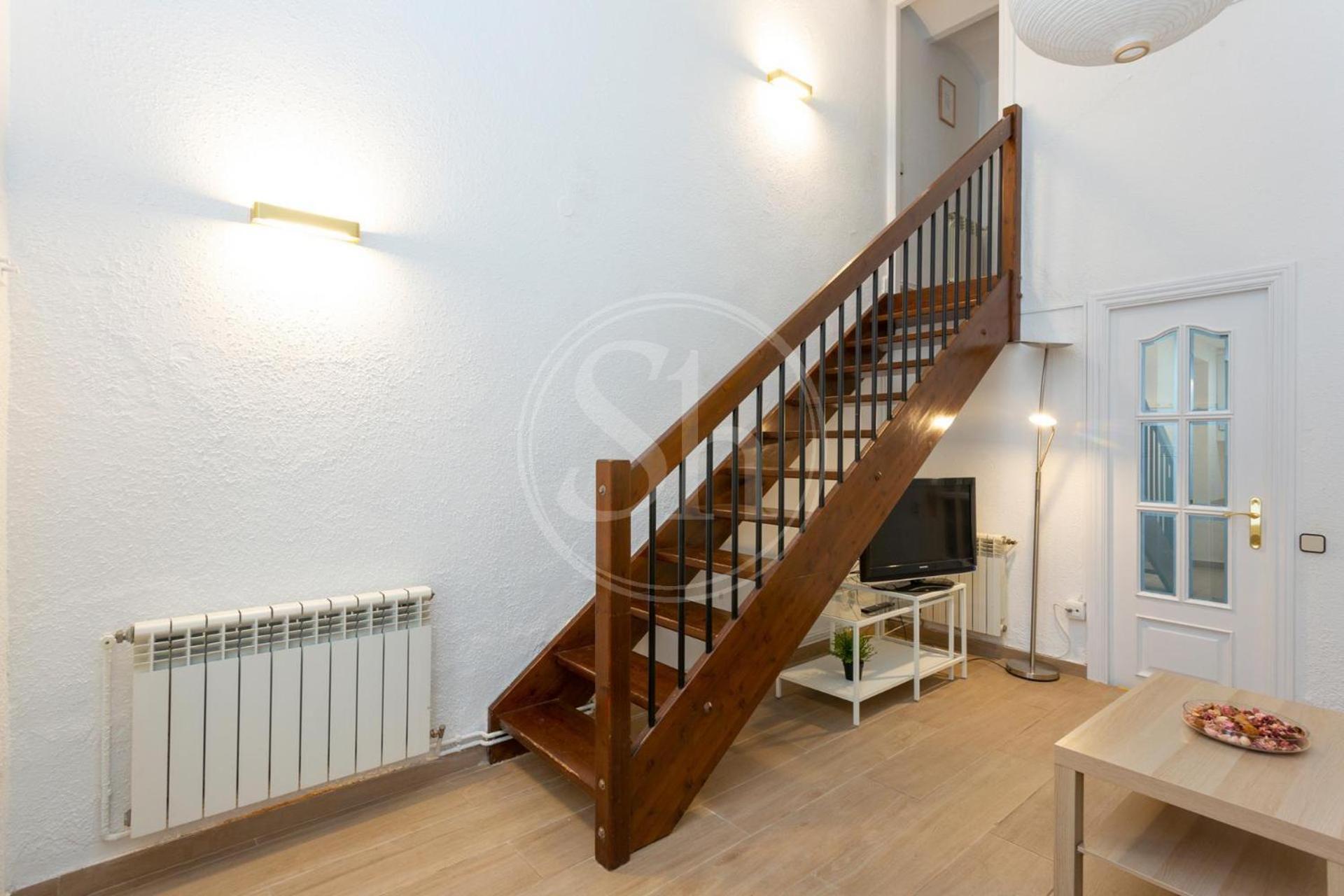 Practico Cerca De Estacion De Sants Apartamento *