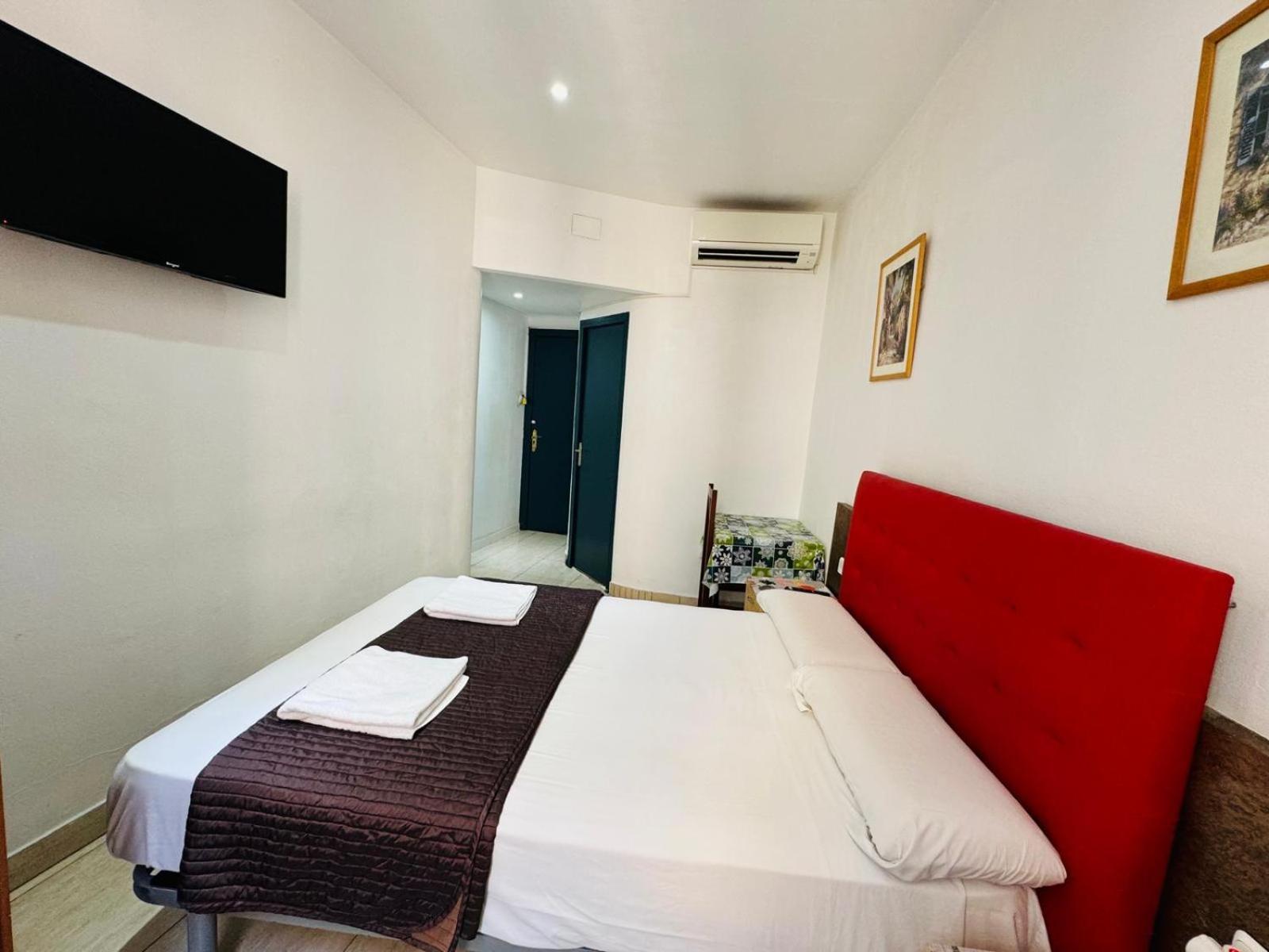 Guest house Mont Thabor Barcelona