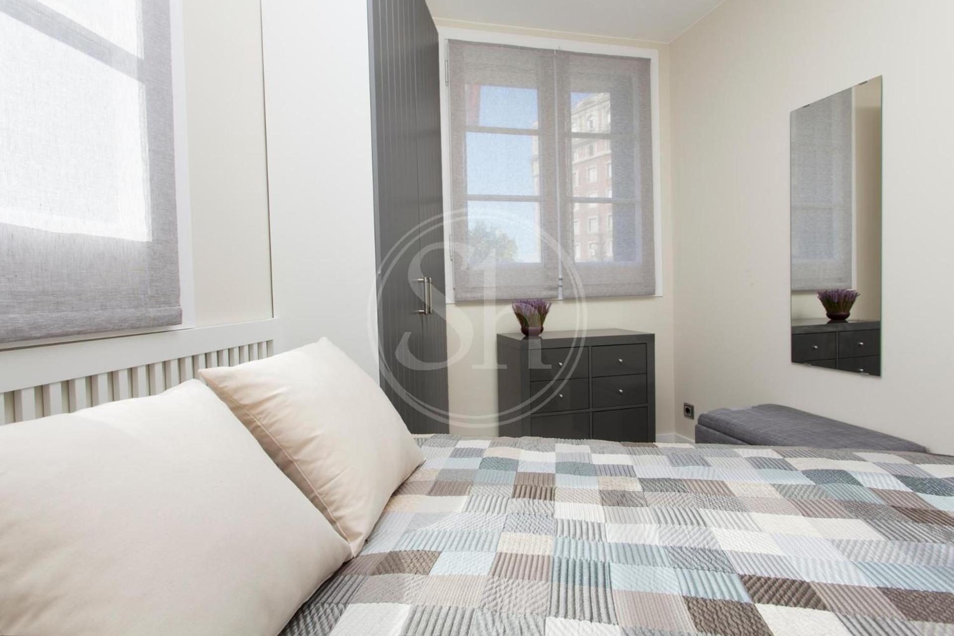 Apartamento Familiar En Avenida Gaudi Barcelona