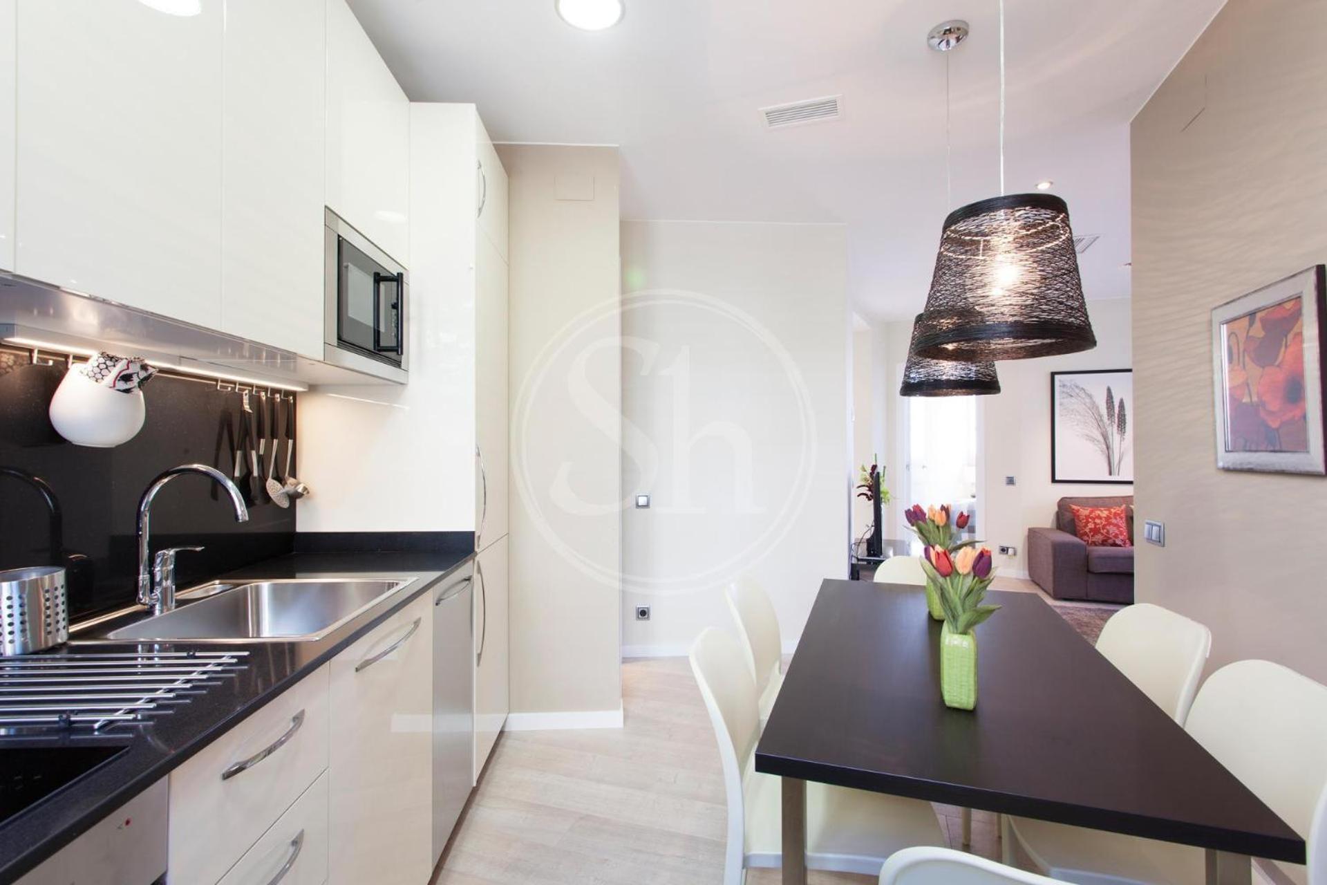 Apartamento Familiar En Avenida Gaudi Barcelona