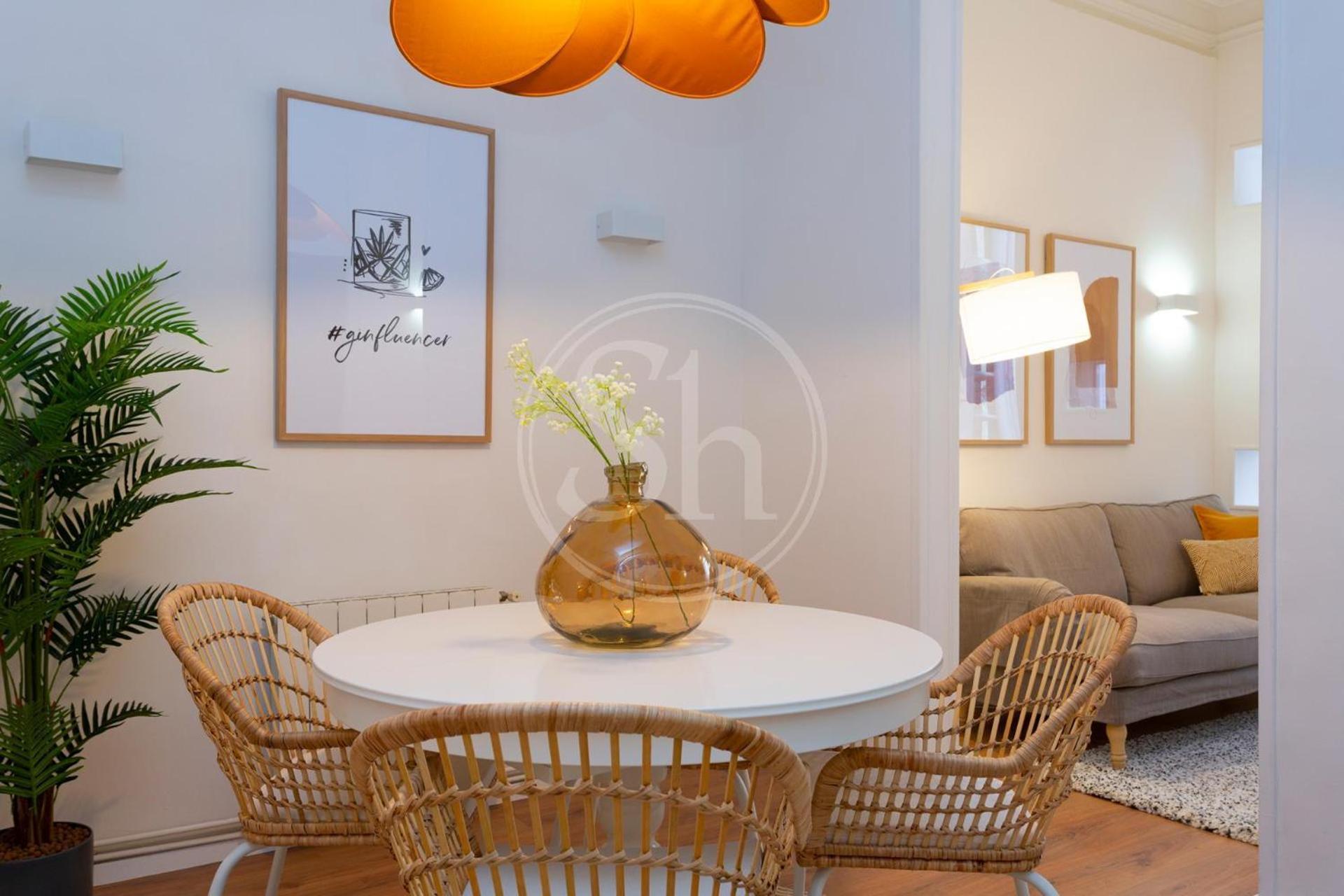 Comodo Piso En Eixample Apartamento *
