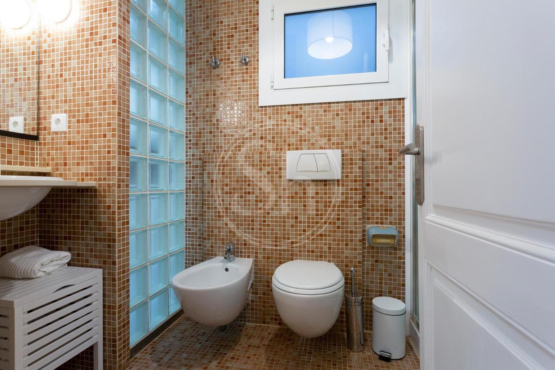 Apartamento Comodo Piso En Eixample Barcelona