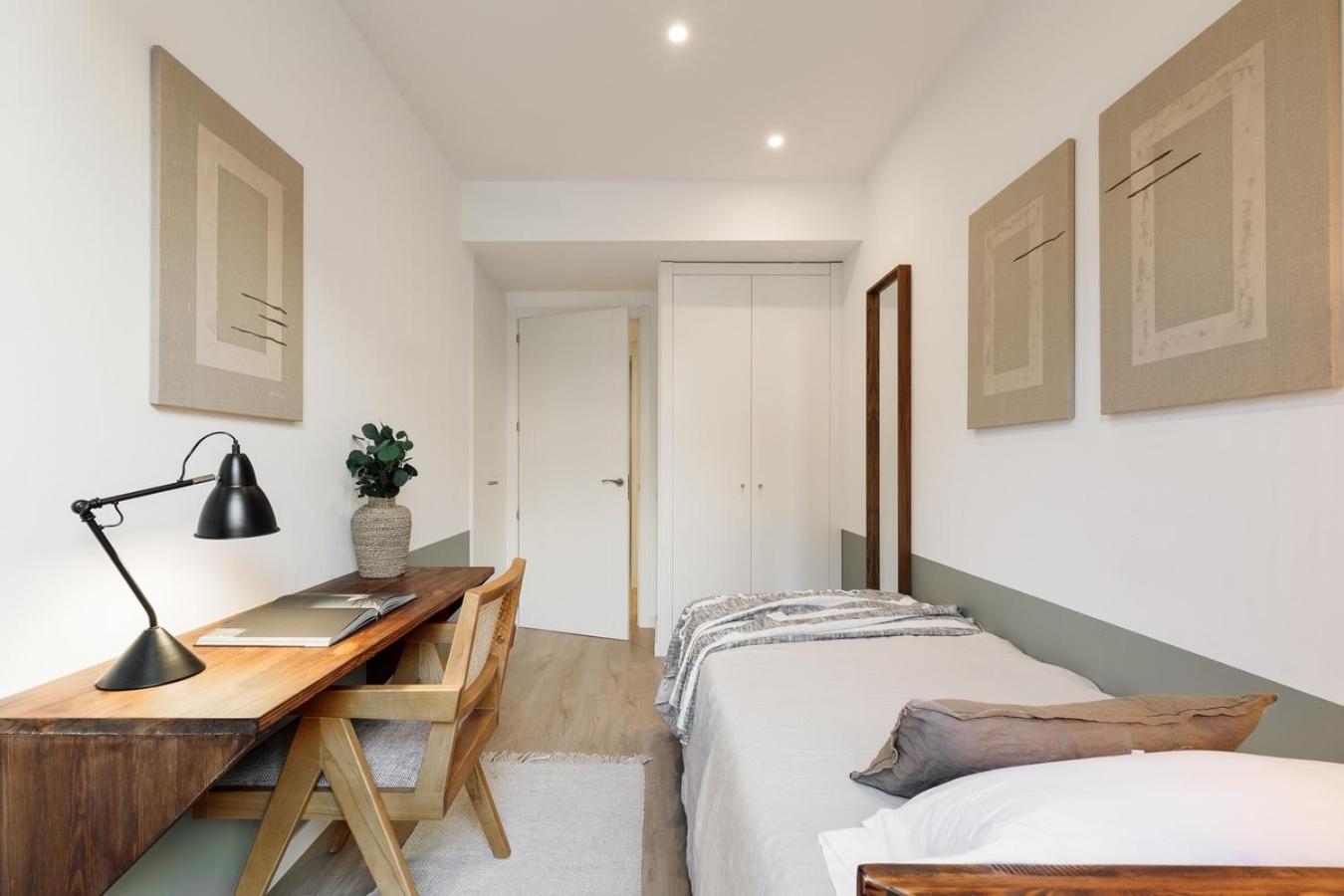 Apartamento Pompei - 2 Bedrooms, Balcony And Terrace In Ciutat Vella