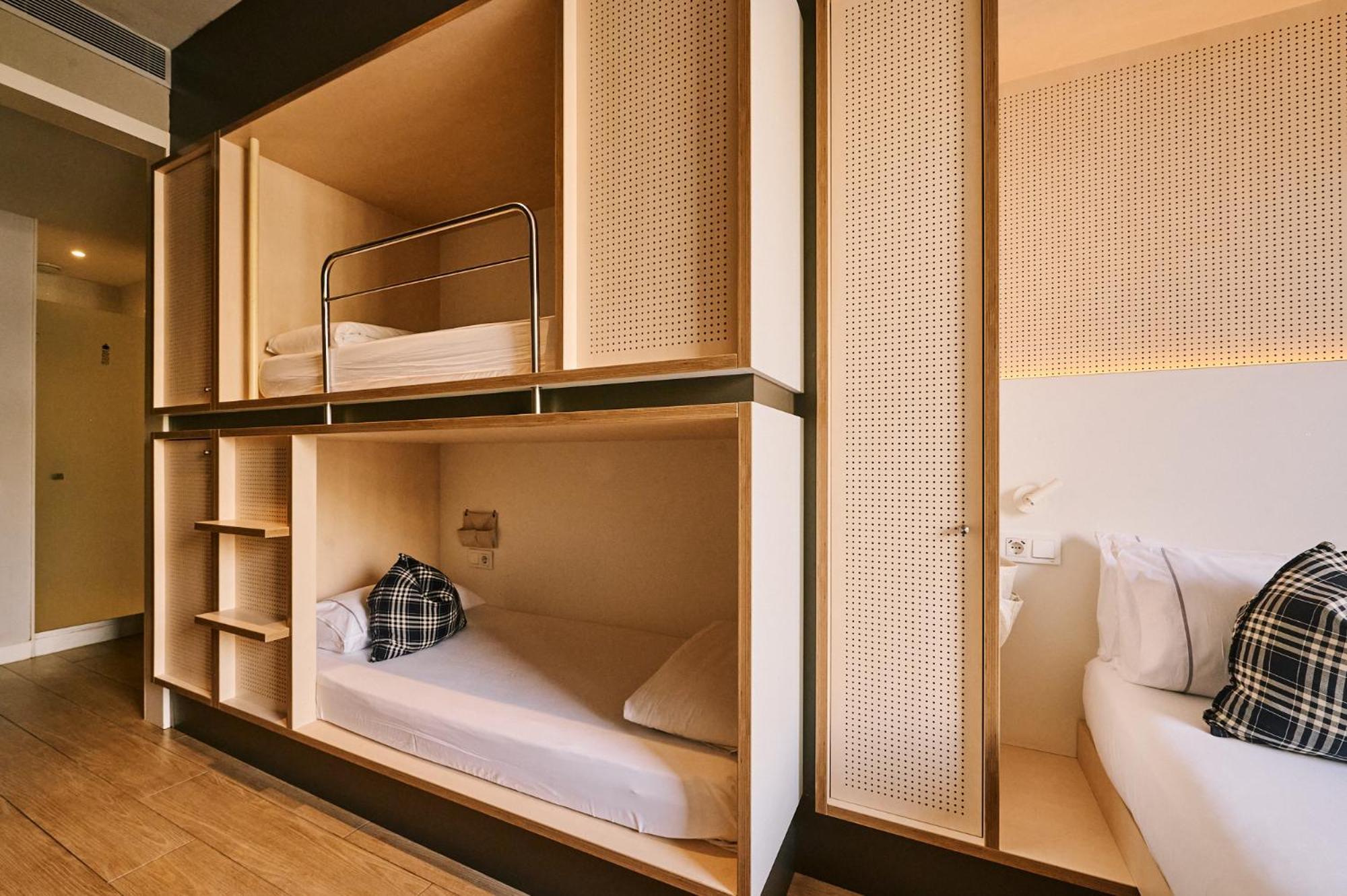 Toc Hostal *