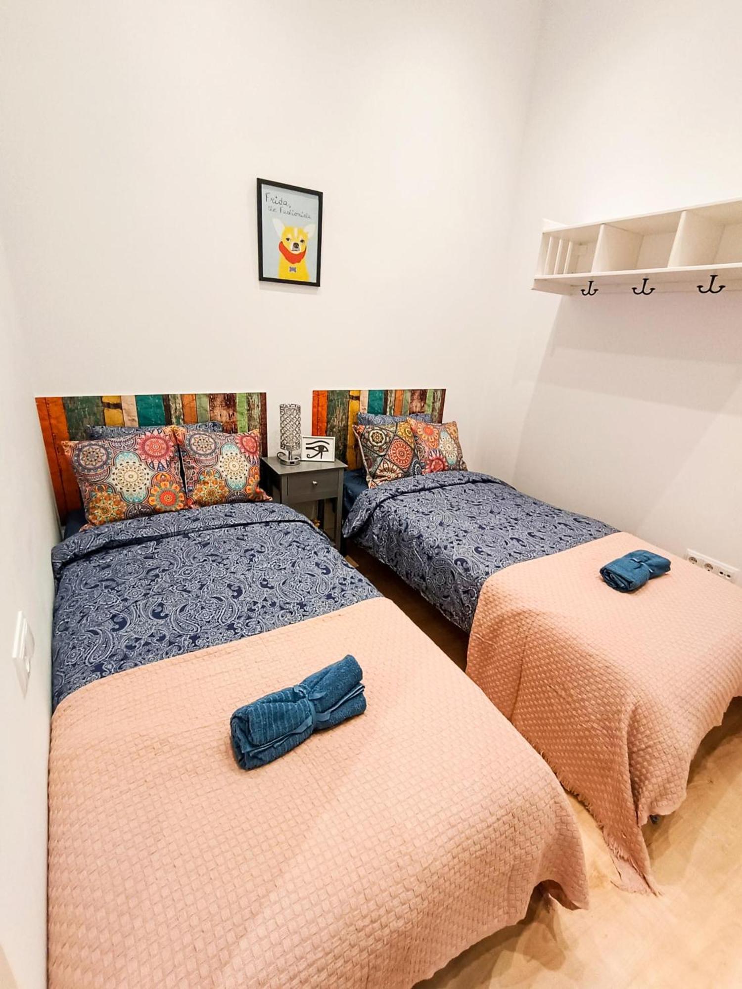 Private Next Liceu Hostal *