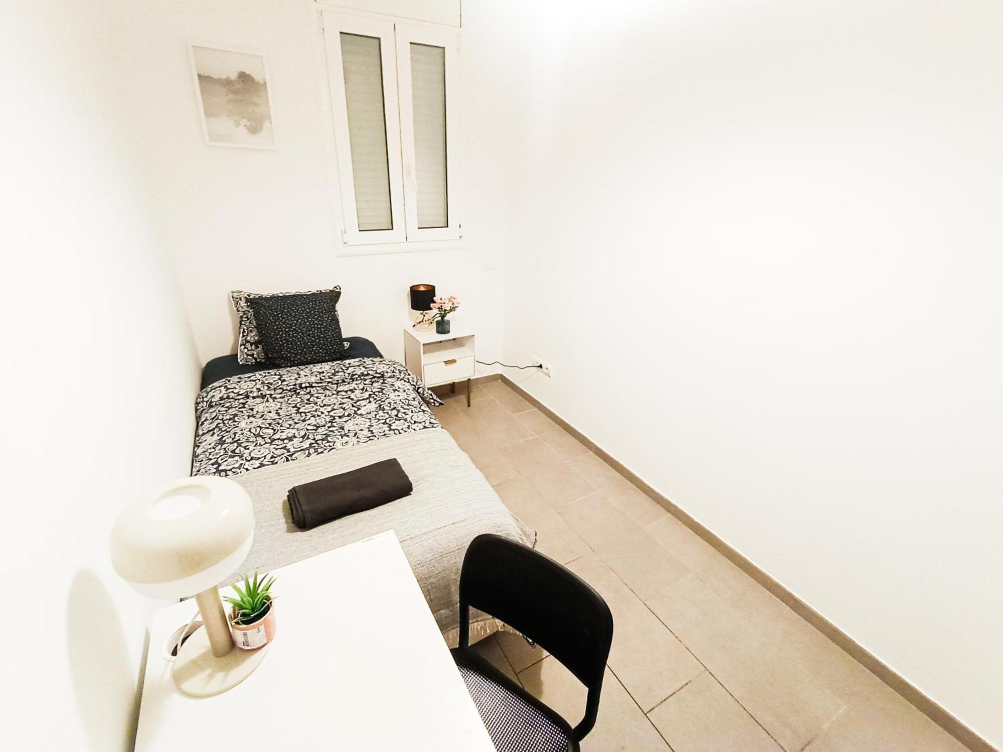 Private In Heart Of Hostal Barcelona