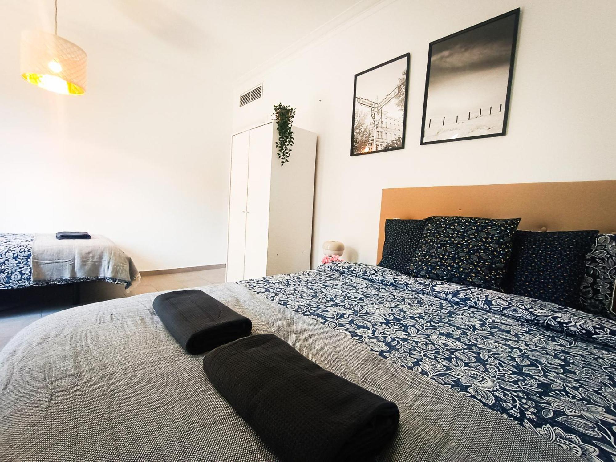 Hostal Private In Heart Of Barcelona