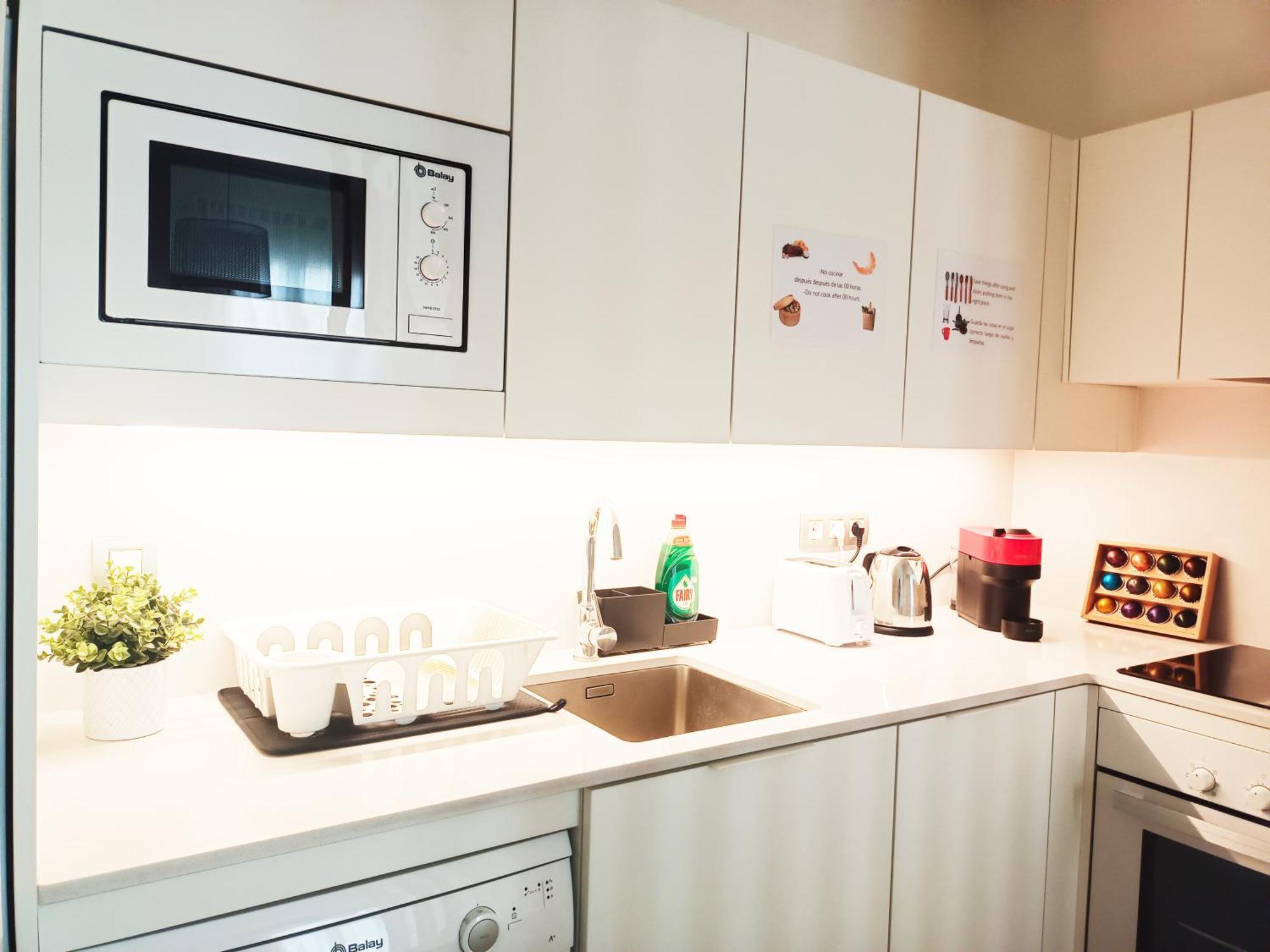 Hostal Private By Plaza Universidad Barcelona