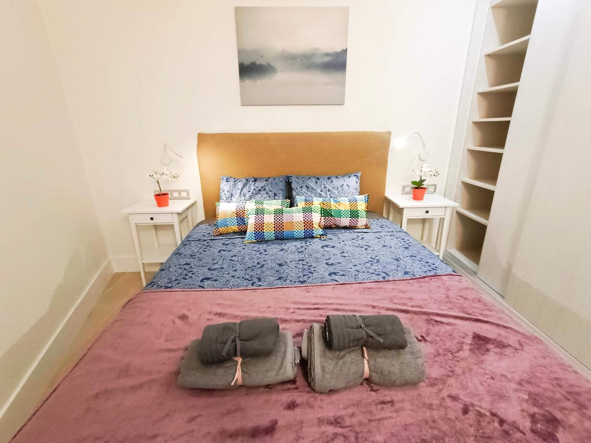 Private By Plaza Universidad Hostal *