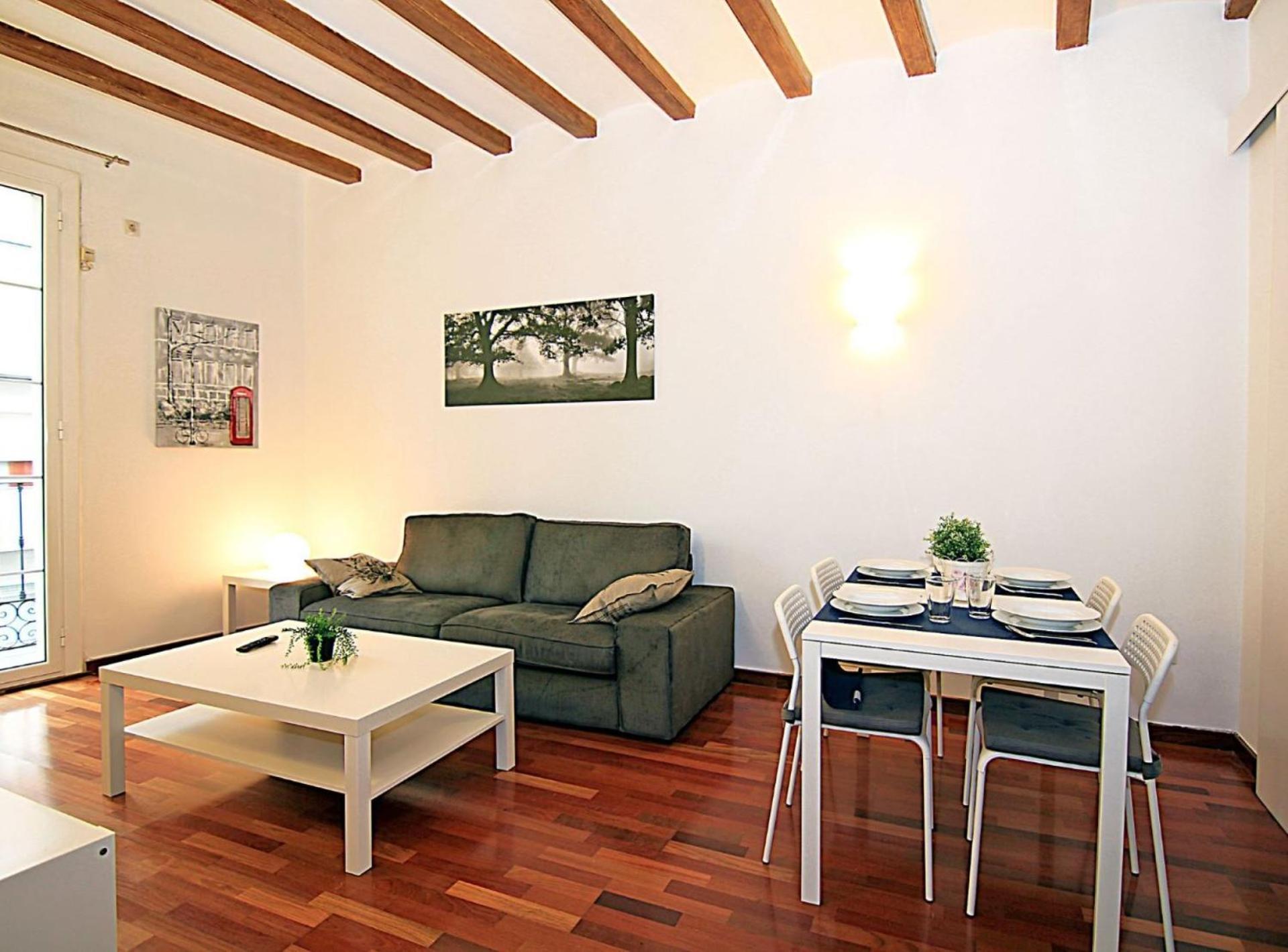 Apartamento Muntanya - With Private Balcony Sagrada Familia *
