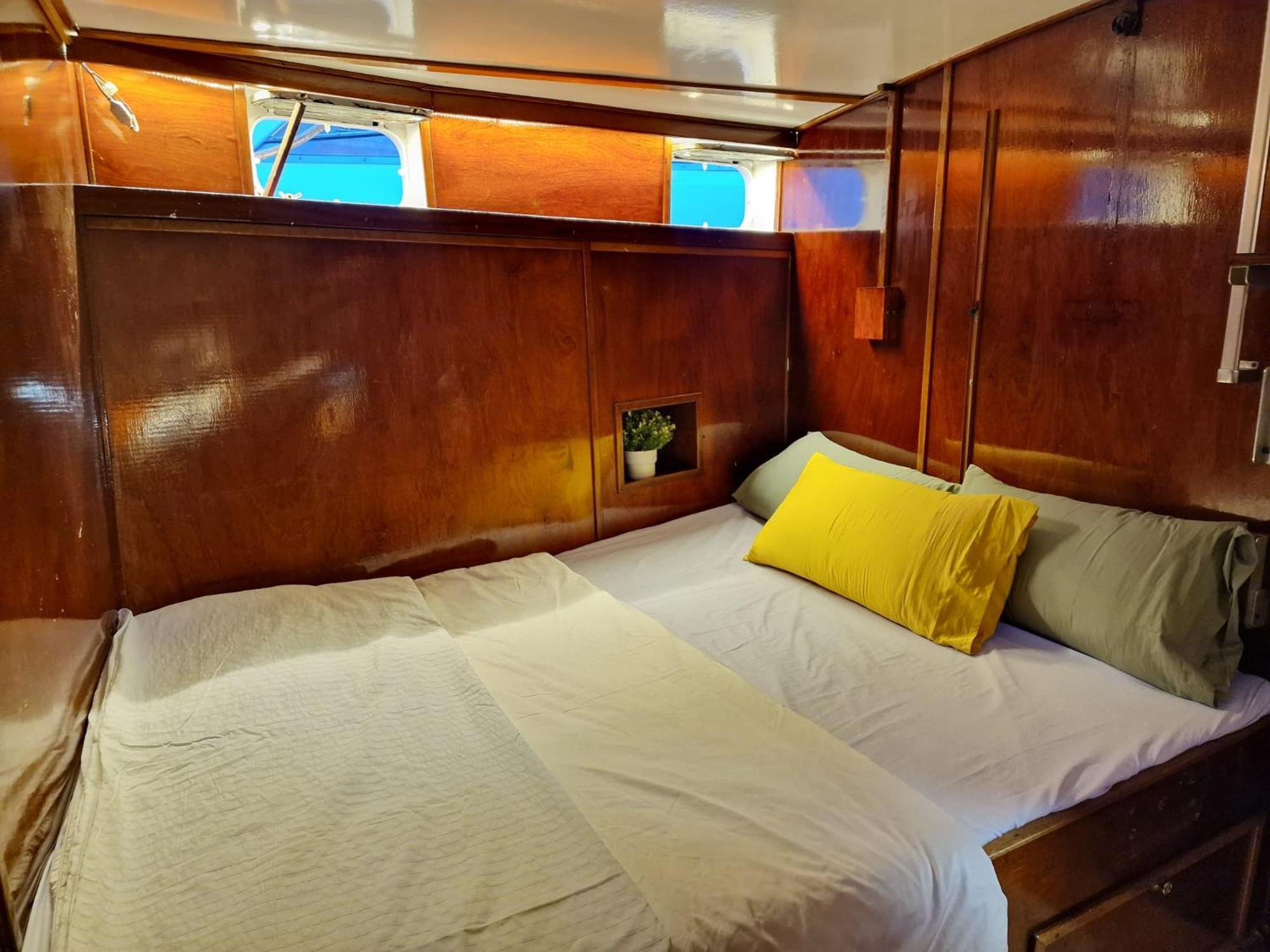 Hotel en barco Classic Boat
